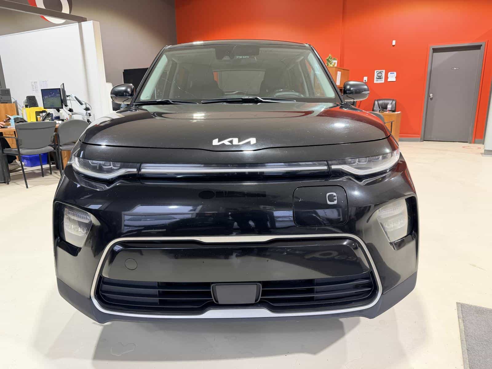 Image 12 Kia Soul EV Limited 2022