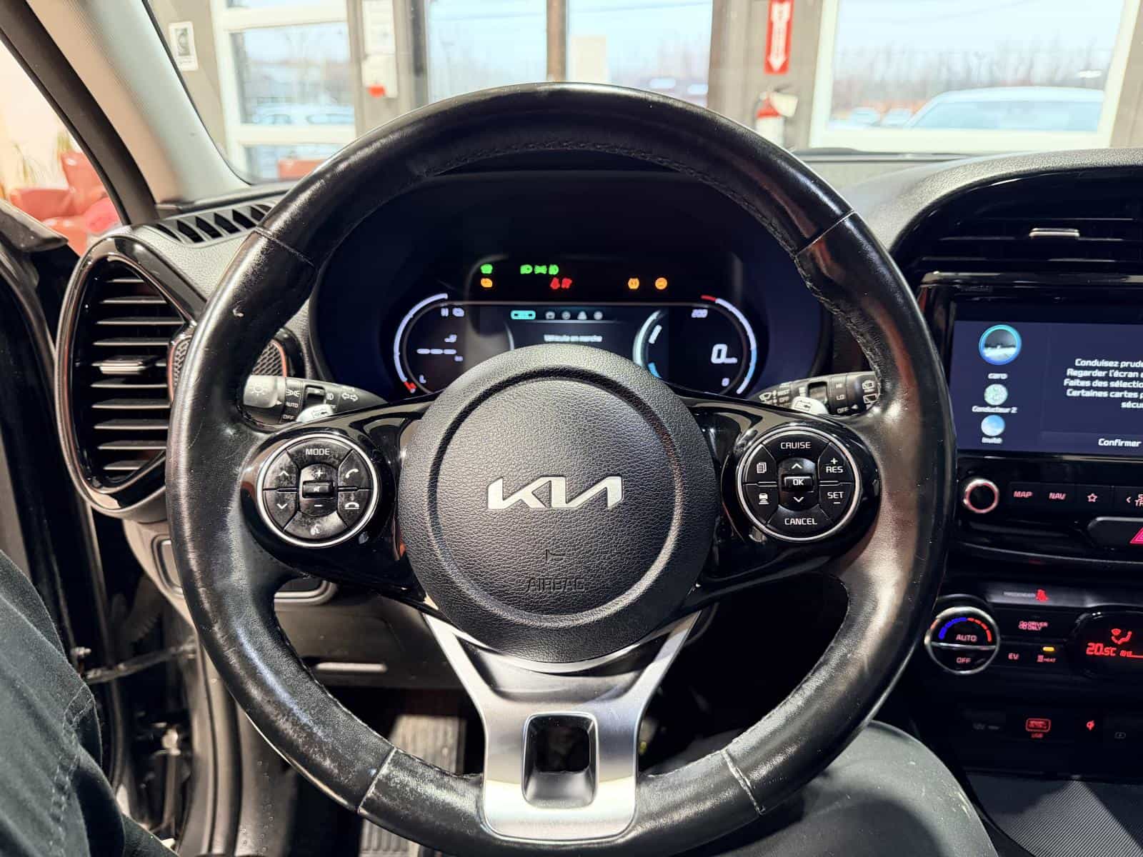 Image 17 Kia Soul EV Limited 2022