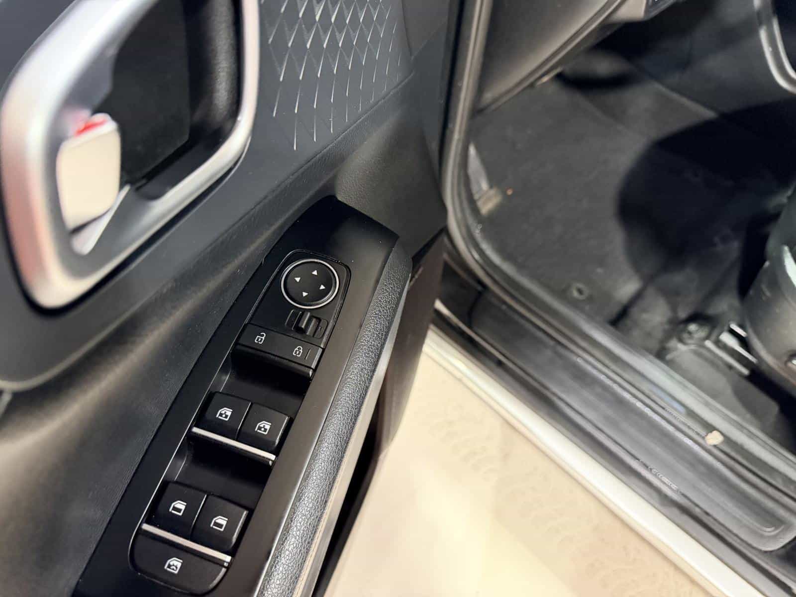 Image 16 Kia Soul EV Limited 2022