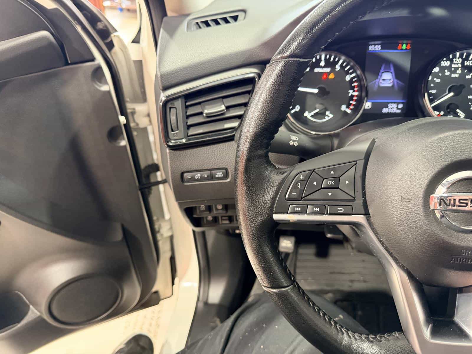 Image 18 Nissan Qashqai SV 2020