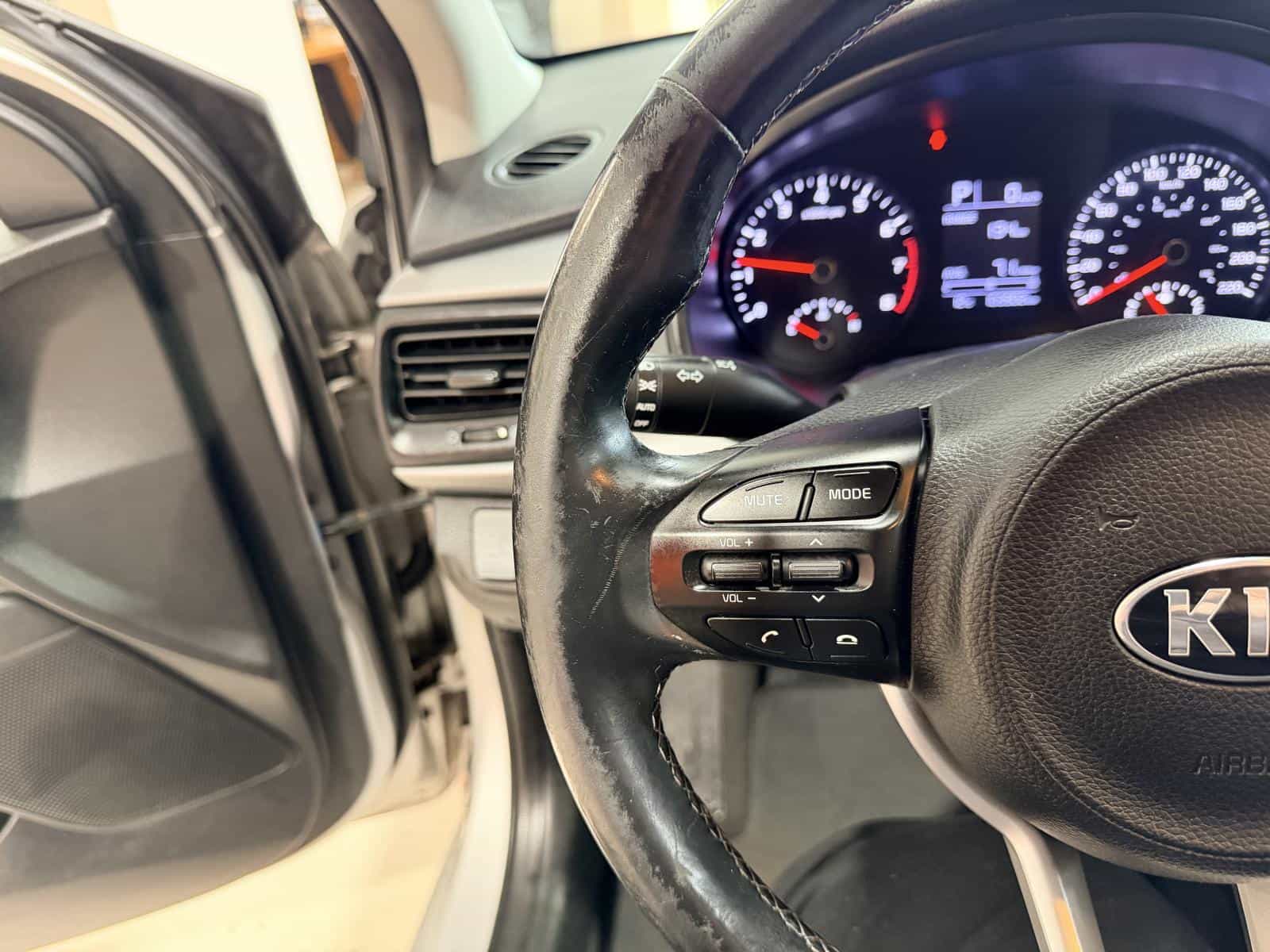 Image 19 Kia Rio LX 2020