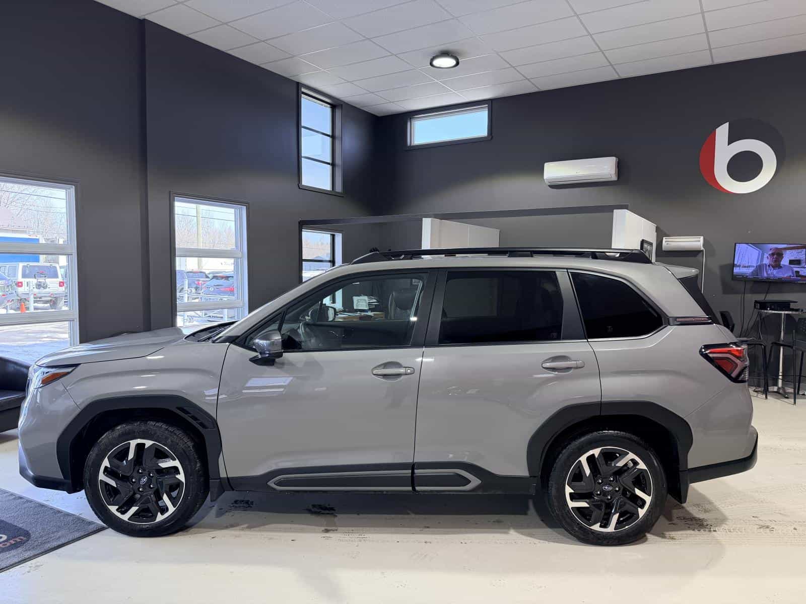 2025 Subaru Forester Limited - Image 3