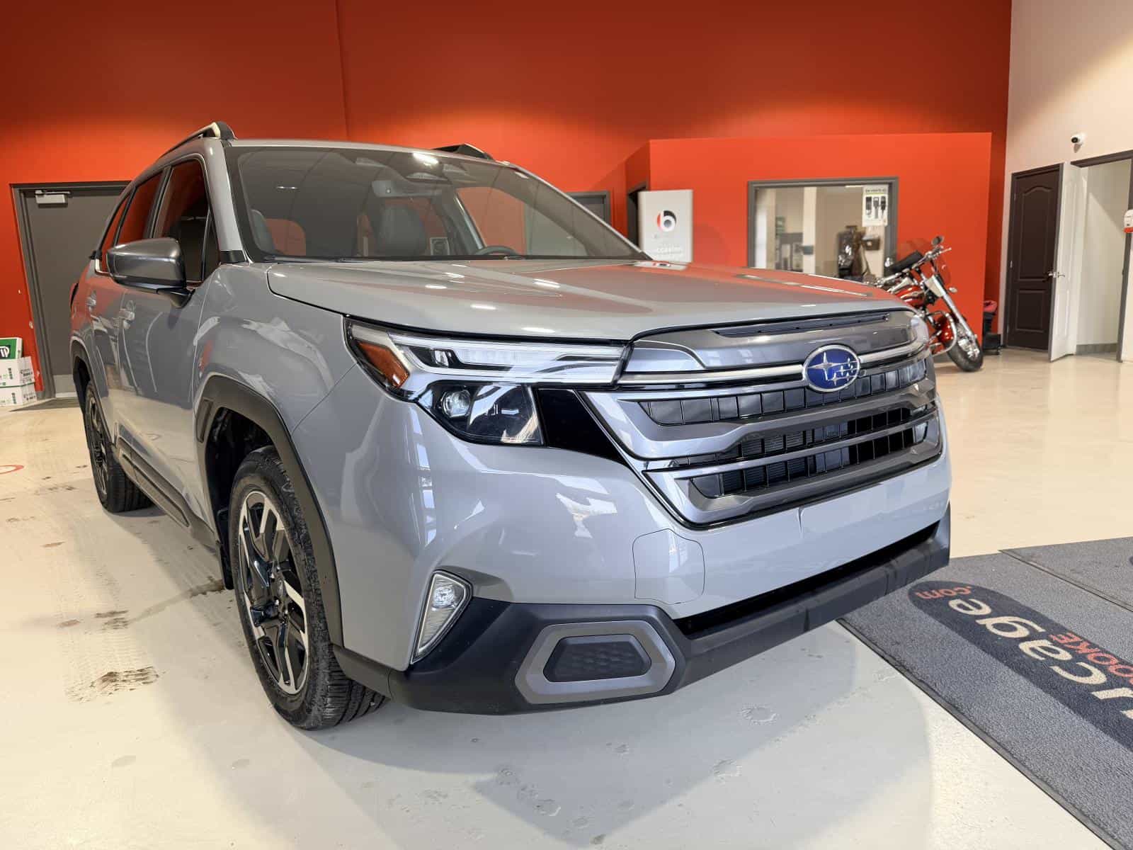 2025 Subaru Forester Limited - Image 12