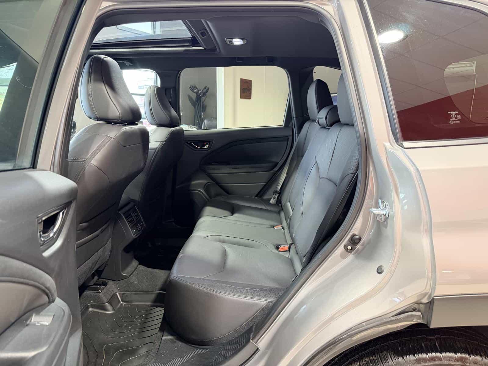 Image 15 Subaru Forester Limited 2025