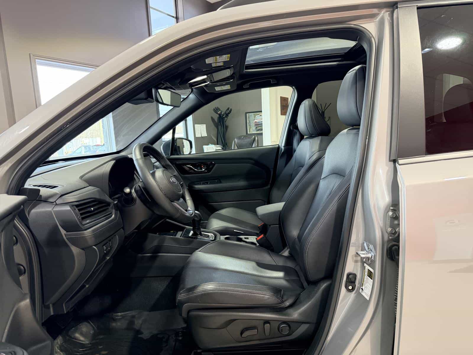 Image 16 Subaru Forester Limited 2025