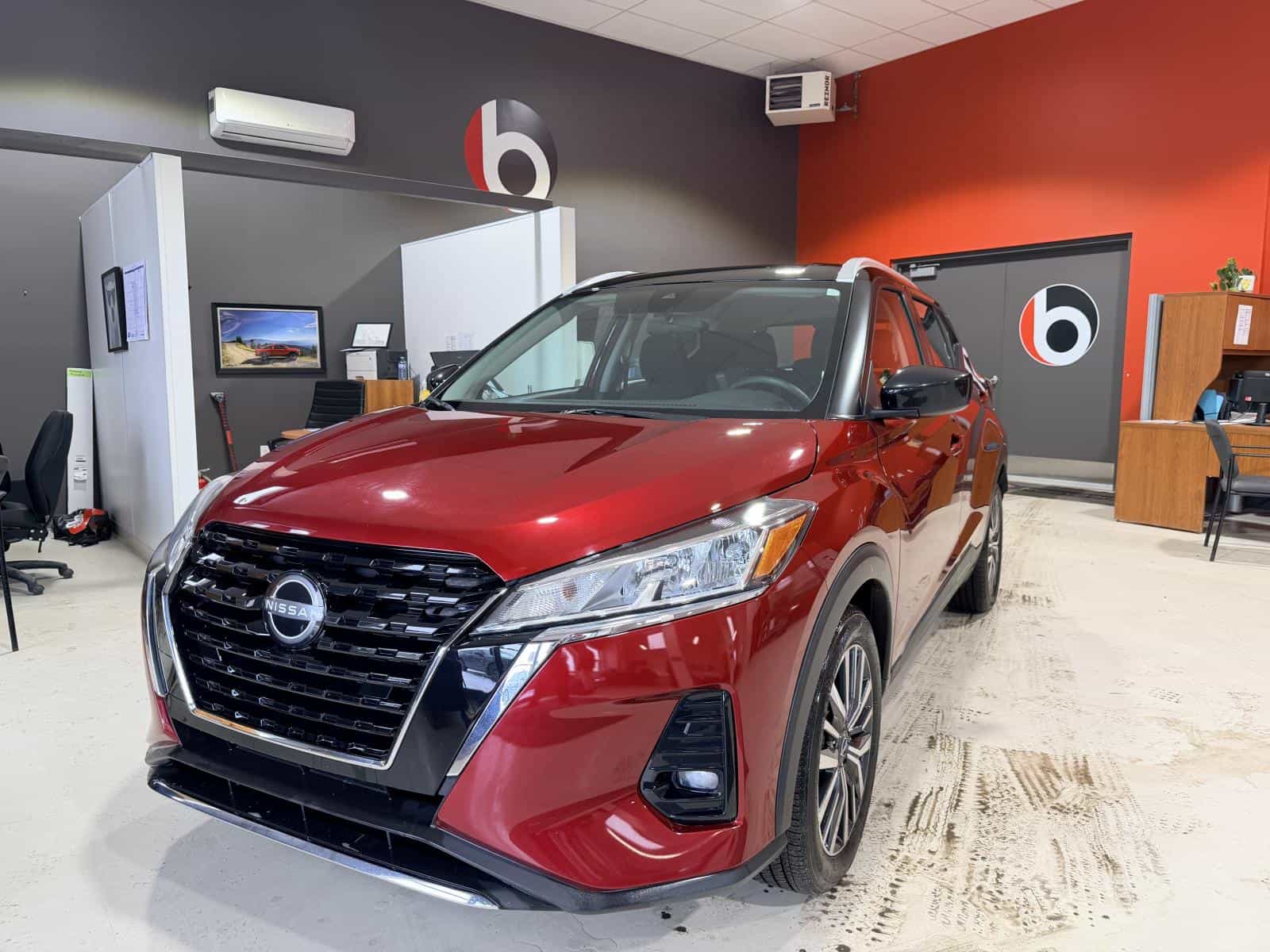 Image 1 Nissan Kicks SV 2024