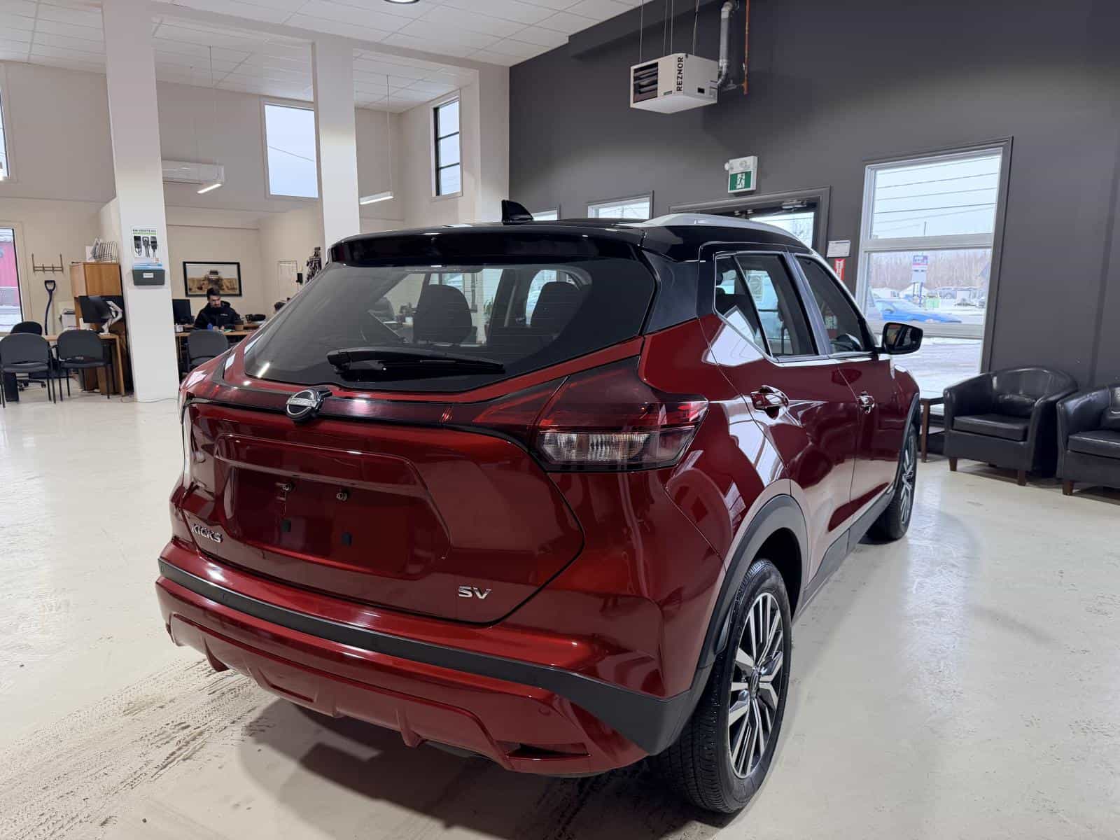 Image 8 Nissan Kicks SV 2024