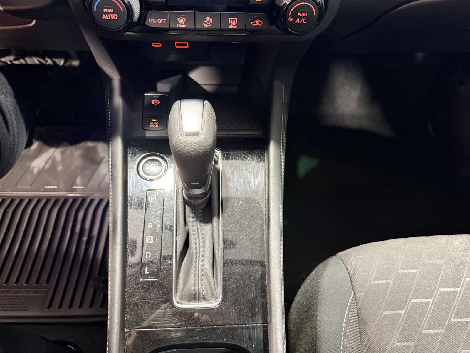 2024 Nissan Kicks SV - Image 25