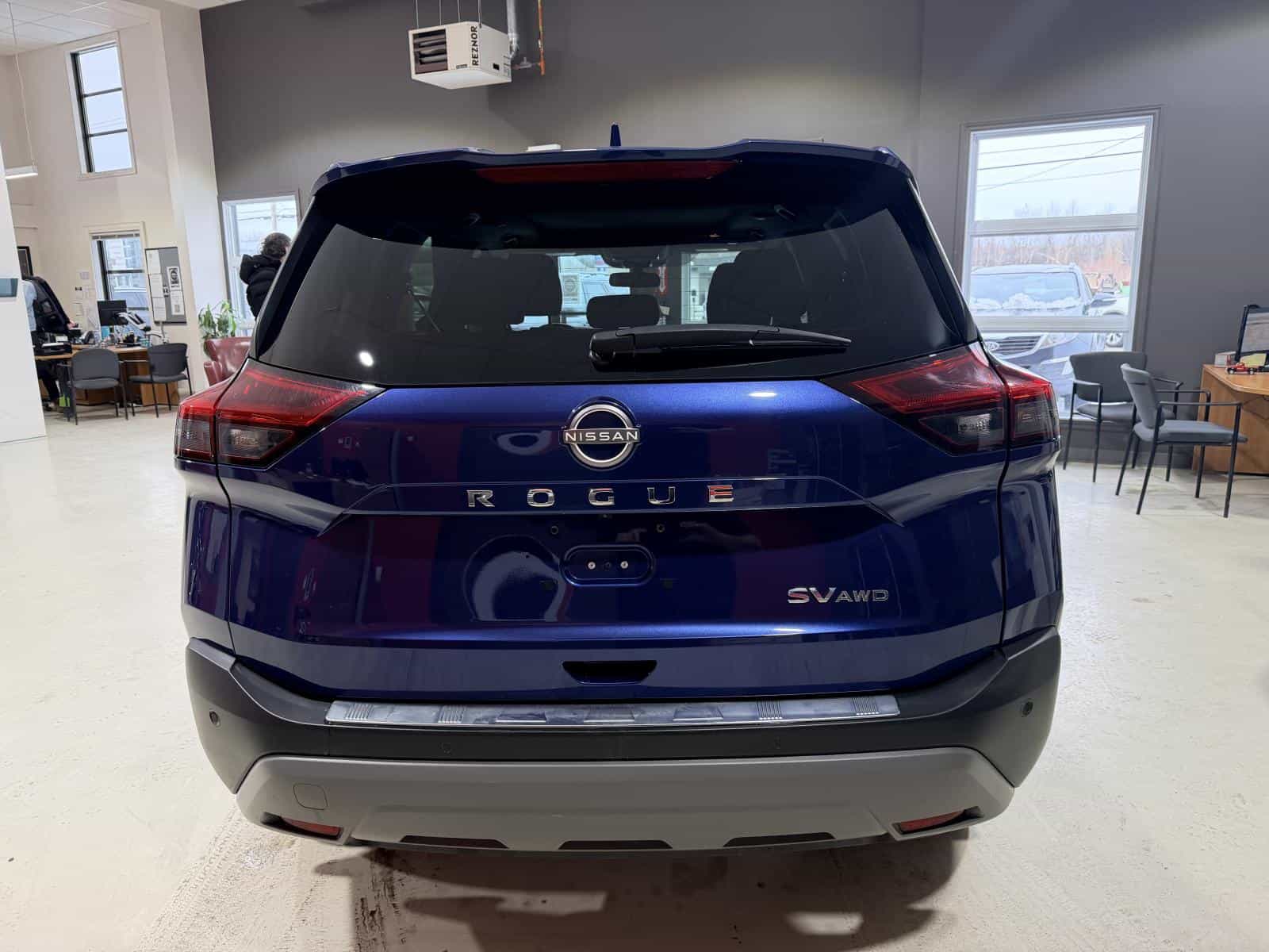 Image 5 Nissan Rogue SV Moonroof 2023