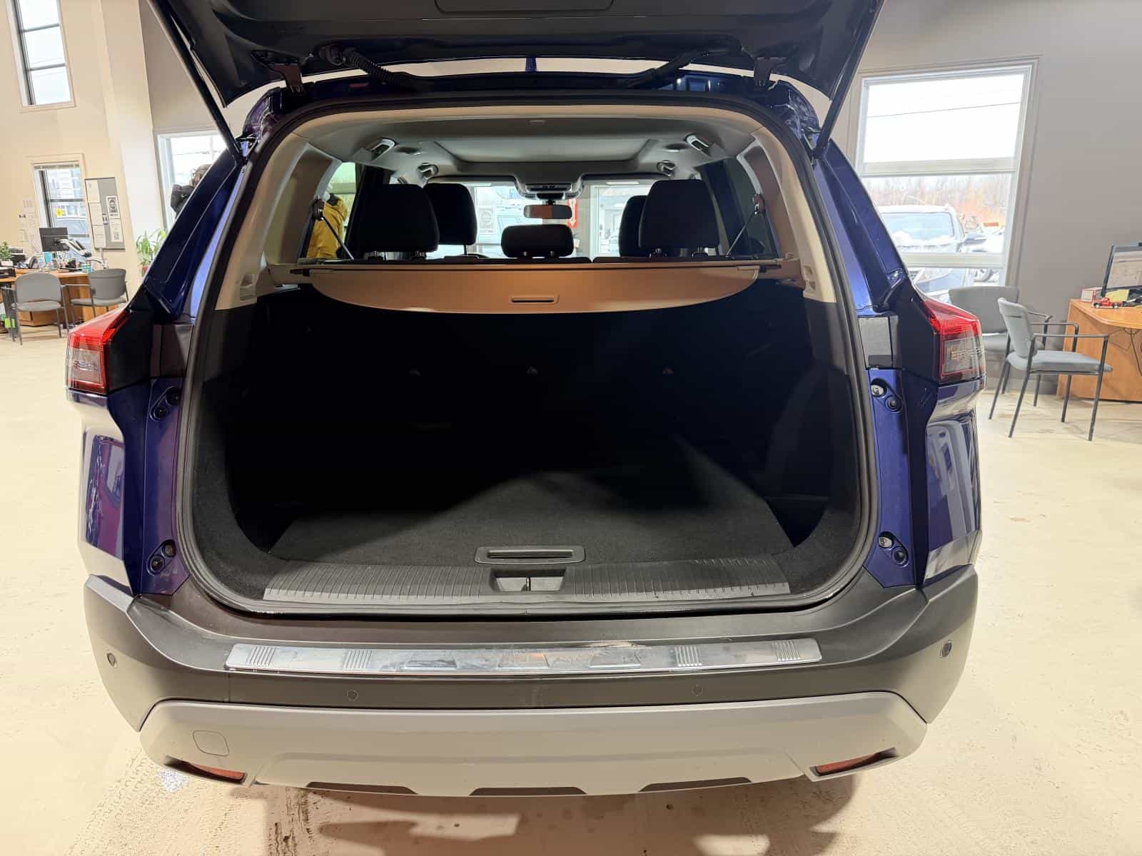 Image 7 Nissan Rogue SV Moonroof 2023