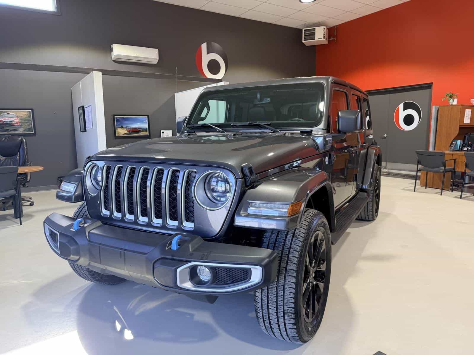 Image 1 Jeep Wrangler Sahara 4XE 2023