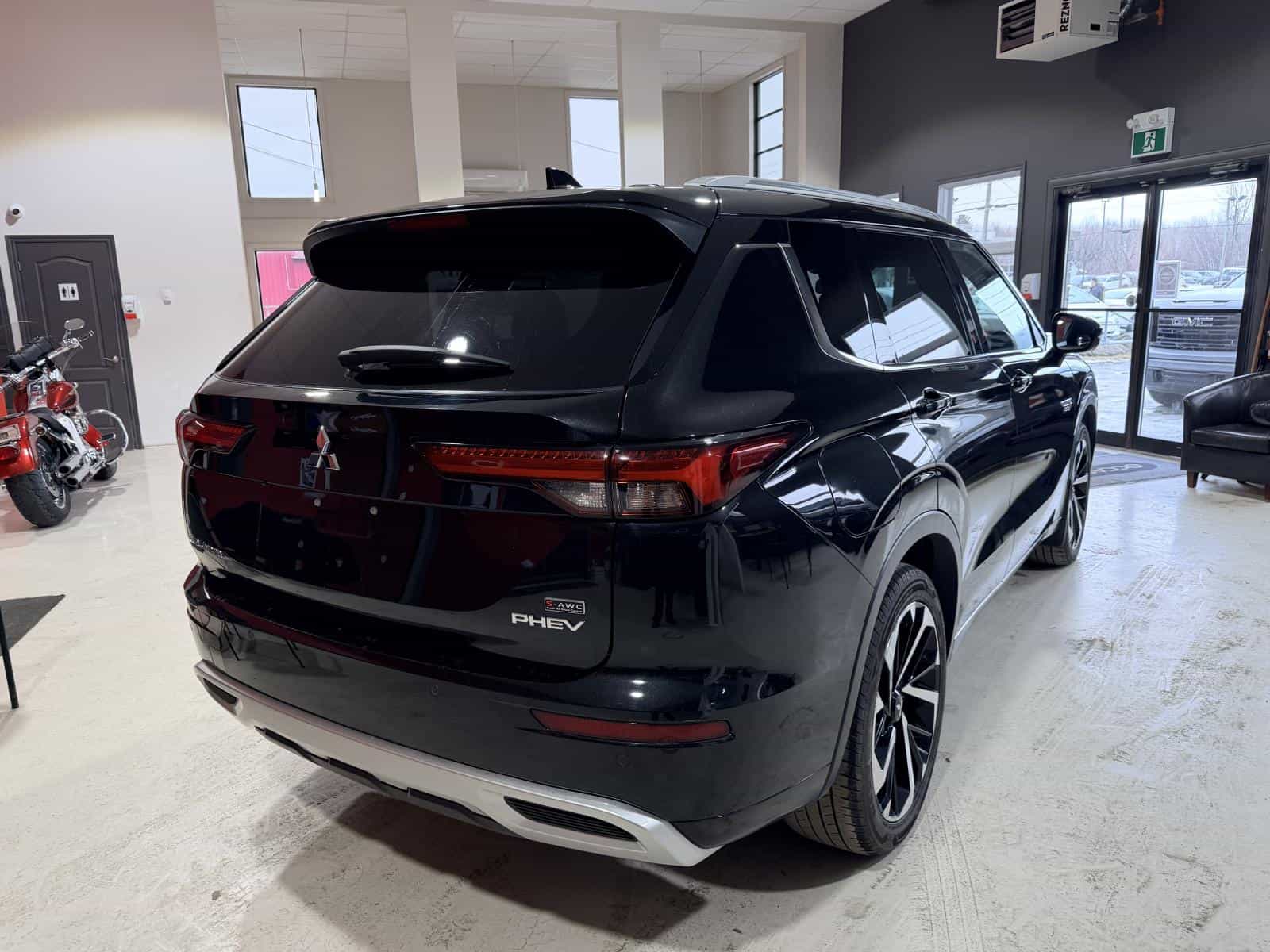 Image 9 Mitsubishi Outlander GT 2023