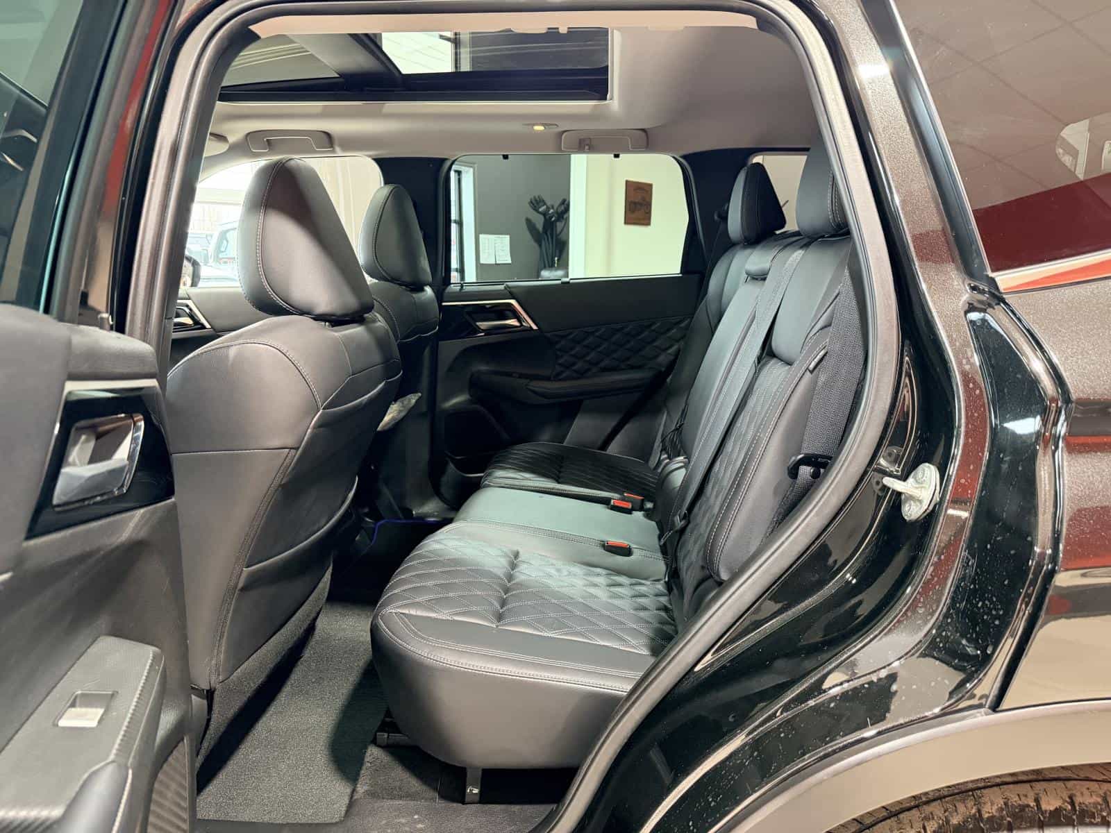 Image 15 Mitsubishi Outlander GT 2023