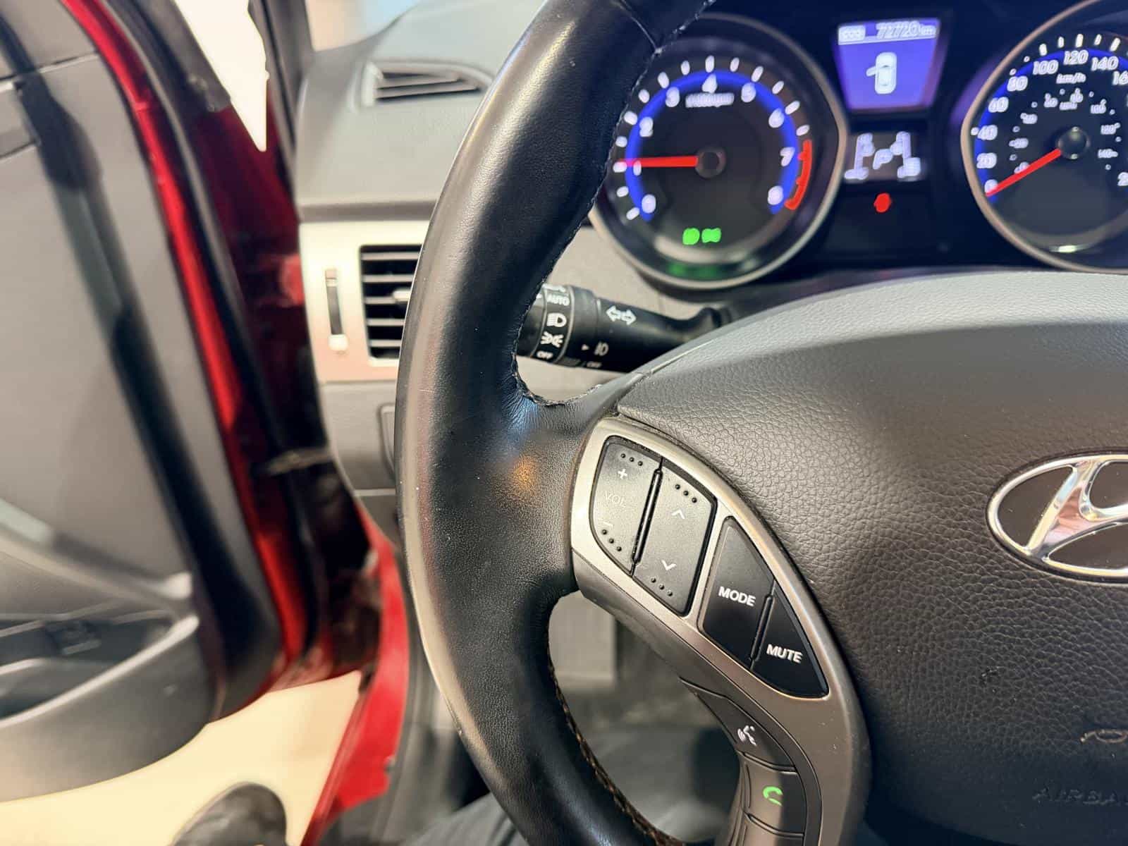 Image 20 Hyundai Elantra GT GLS 2016