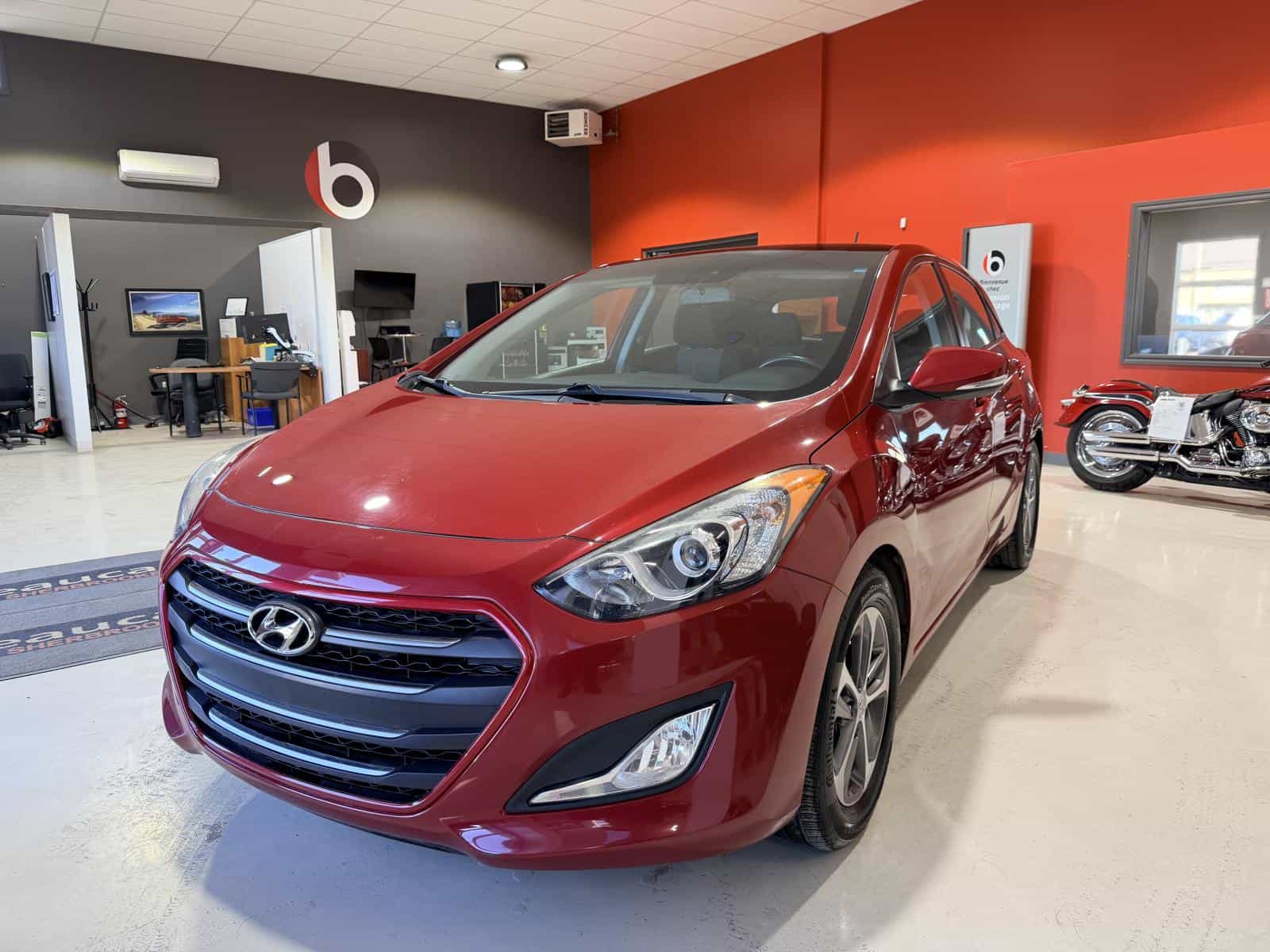 2016 Hyundai Elantra GT GLS - Image 1