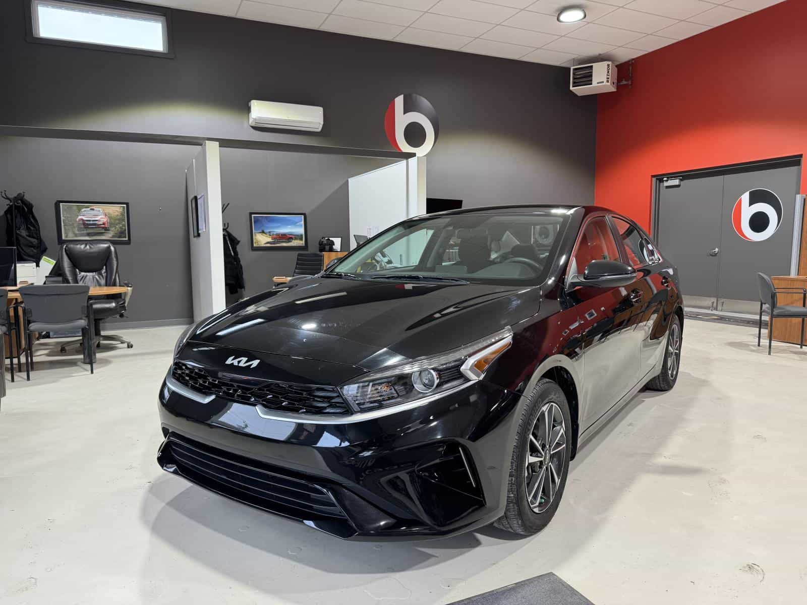 2023 Kia Forte EX - Image 1