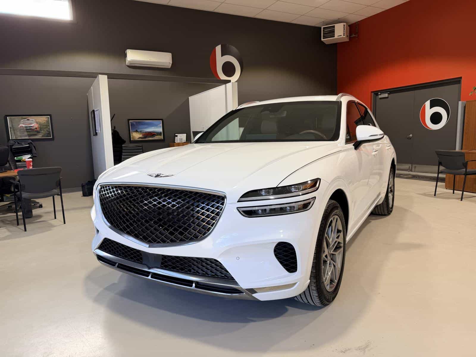 2022 Genesis GV70 - Image 1