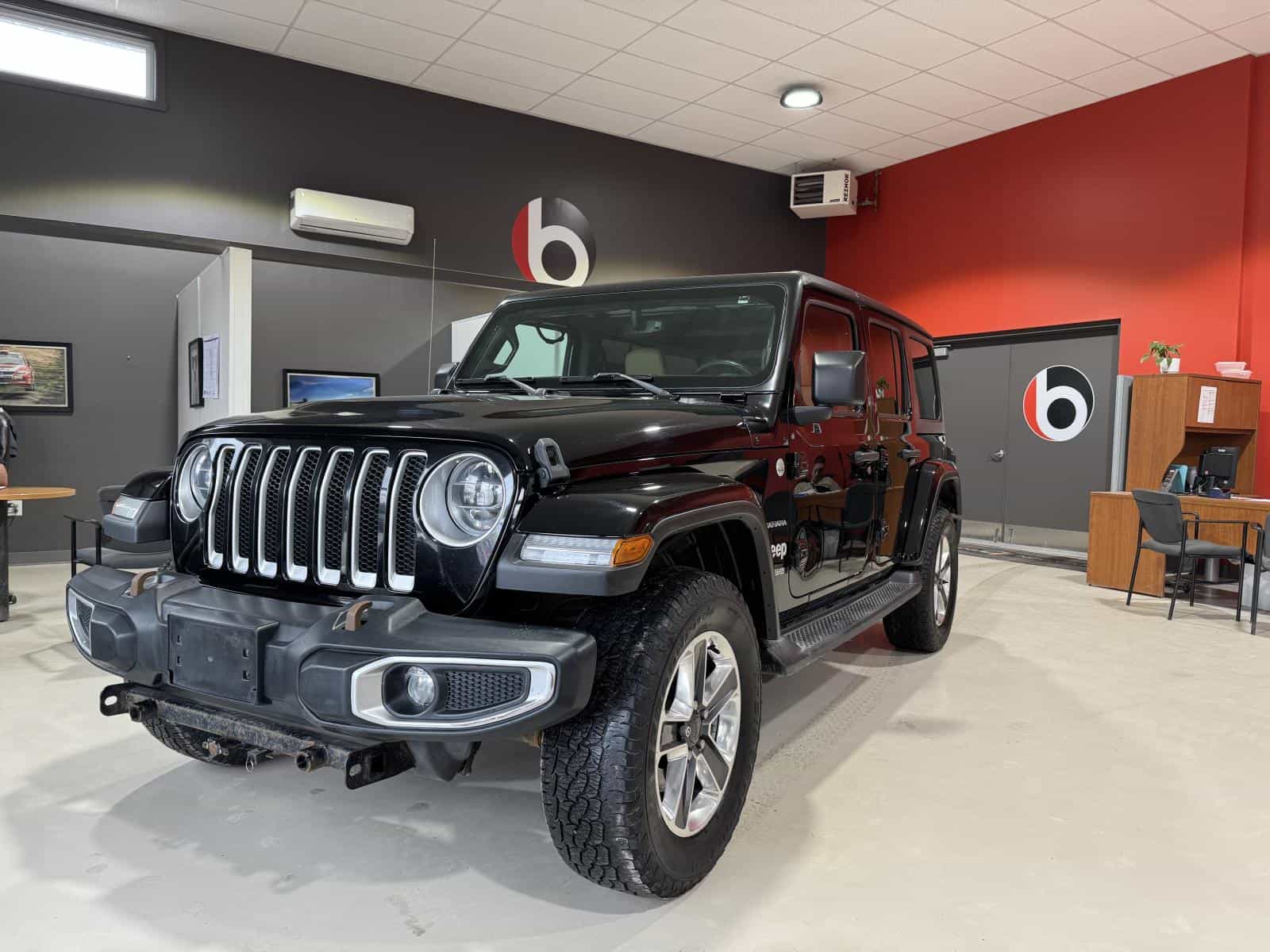 Image 1 Jeep Wrangler JL 2018.5 Unlimited Sahara 2018
