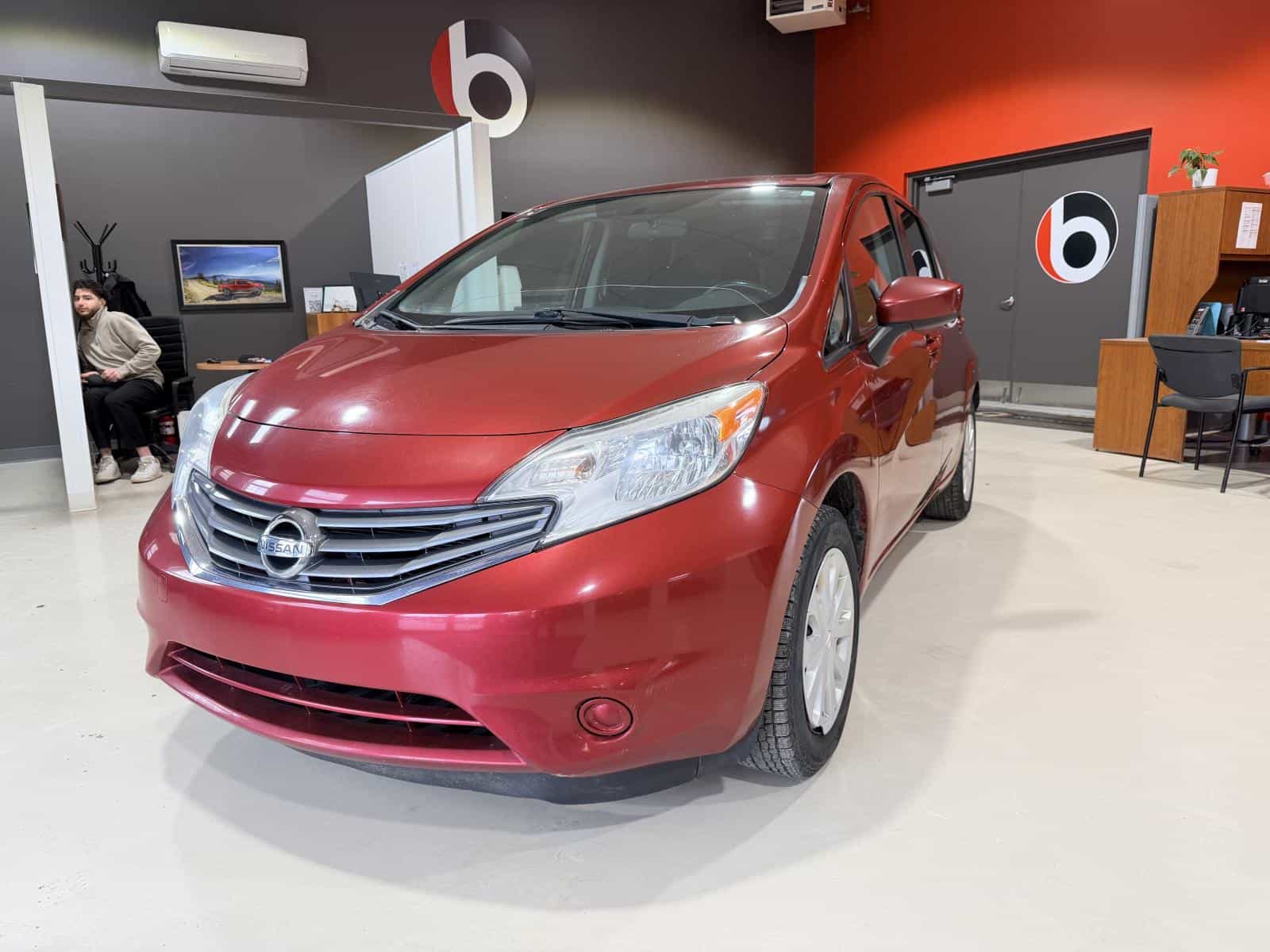 2016 Nissan Versa Note SV - Image 1