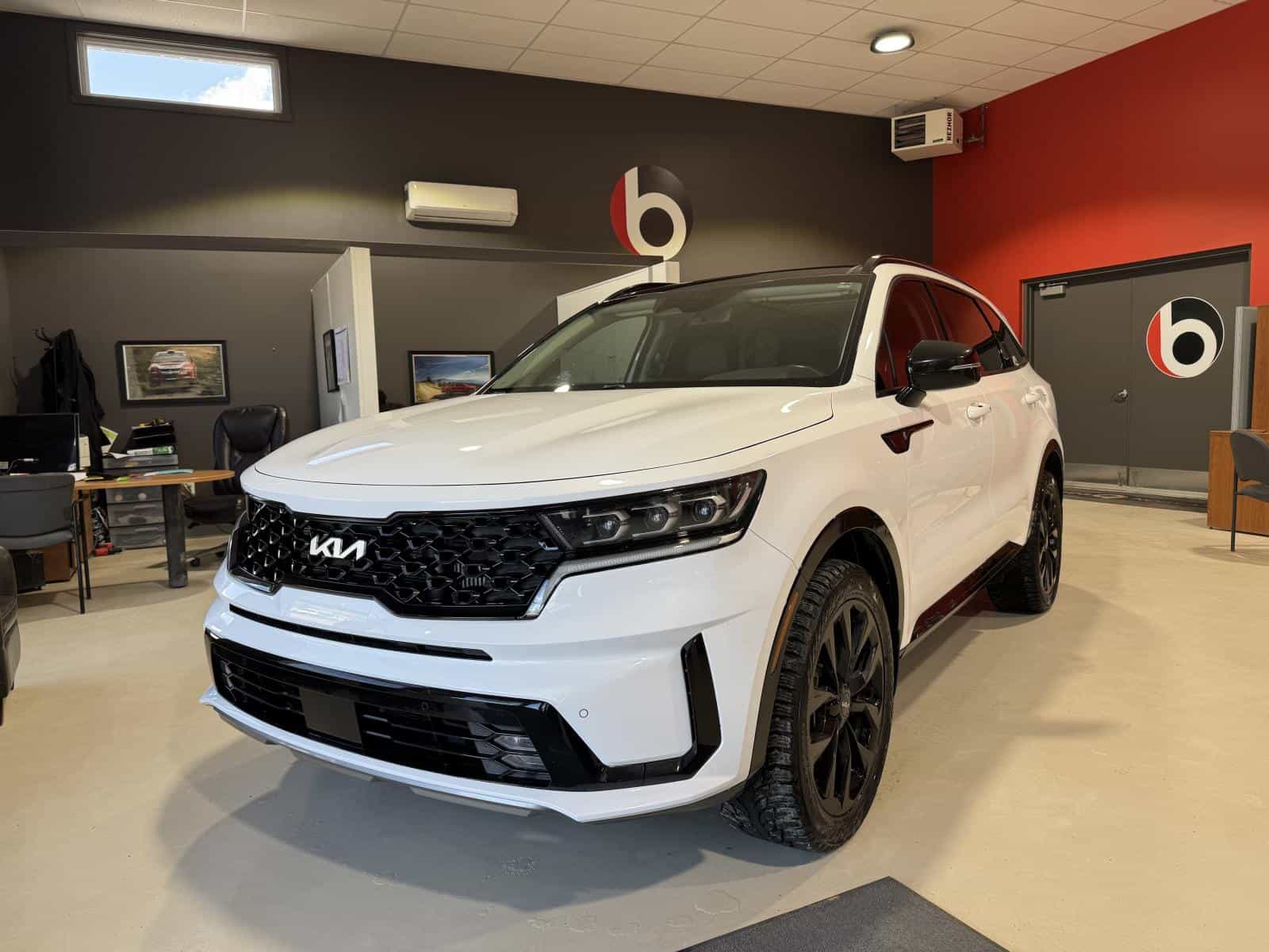 Image 1 Kia Sorento EX 2023