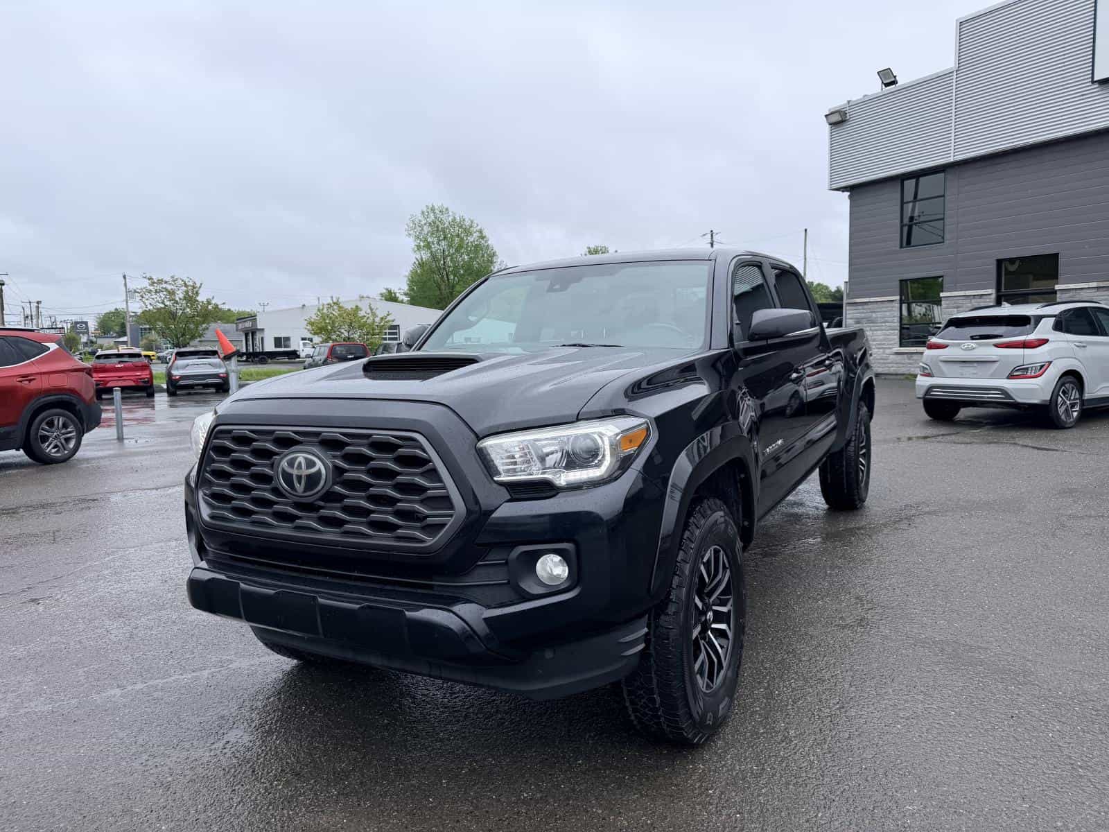 2020 Toyota Tacoma TRD Sport - Image 1