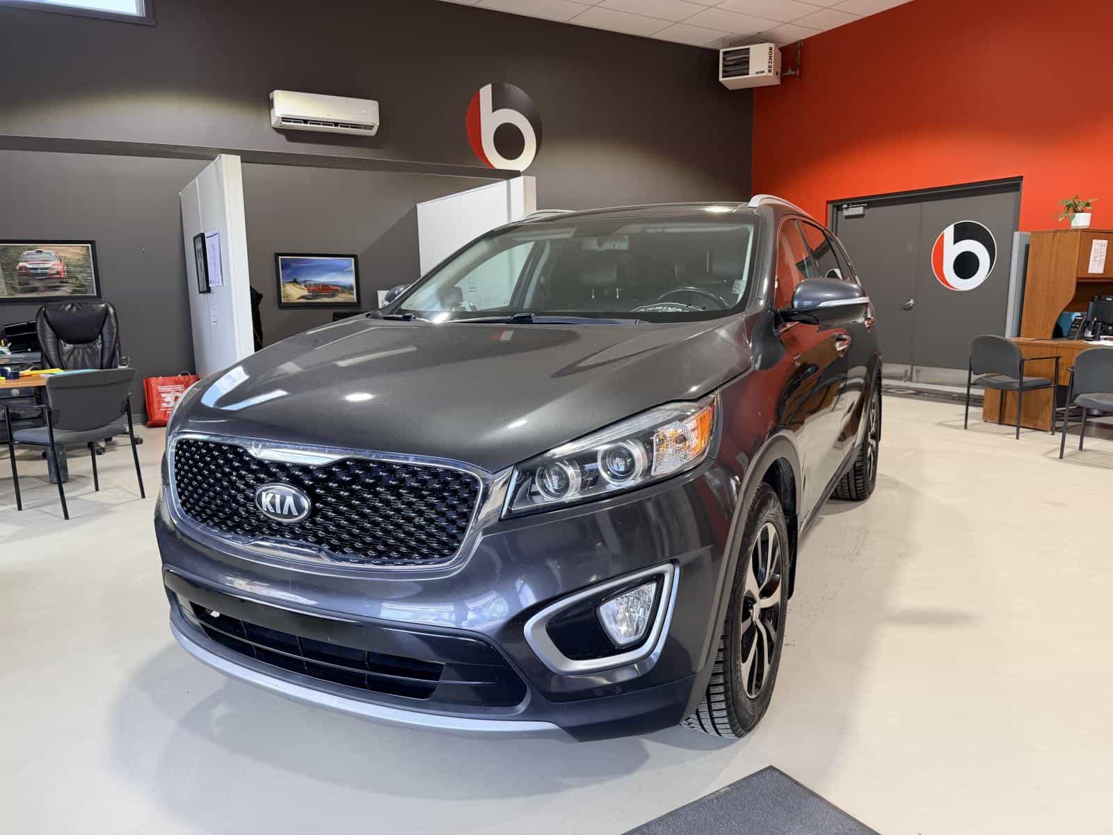 Image 1 Kia Sorento EX 2018