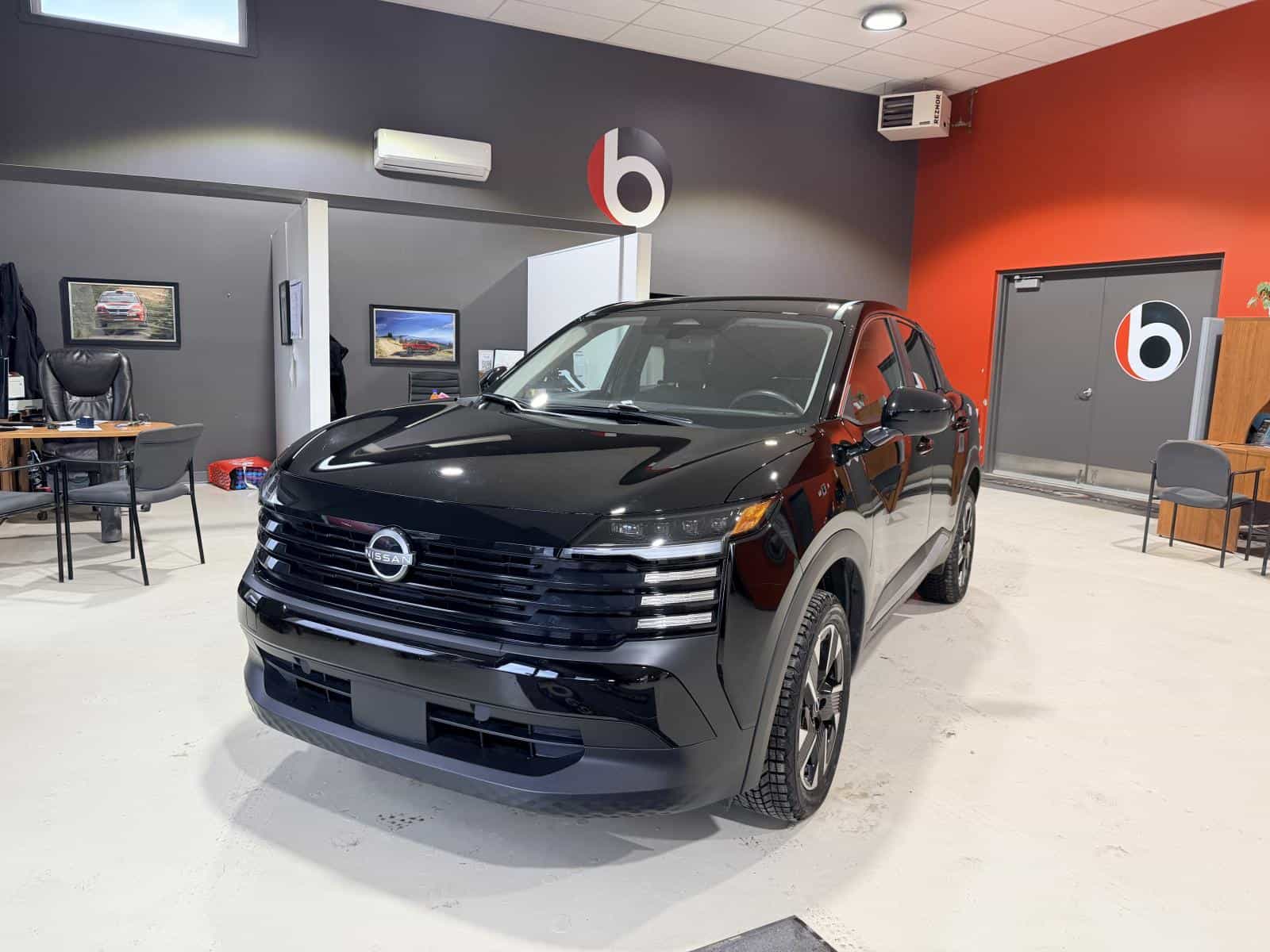 Image 1 Nissan Kicks SV 2025