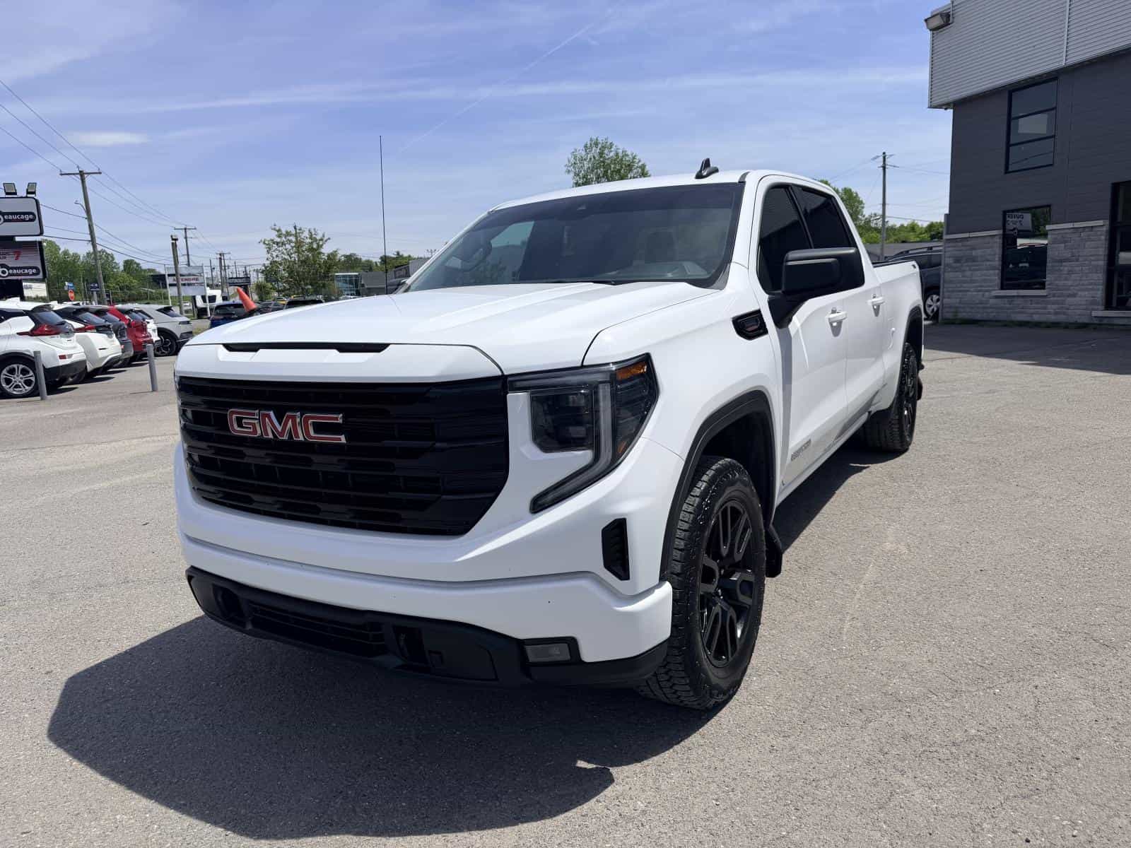 Image 1 GMC Sierra 1500 Elevation 2024