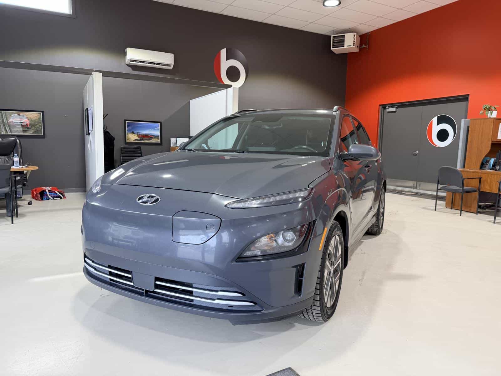 Image 1 Hyundai Kona EV Preferred 2023