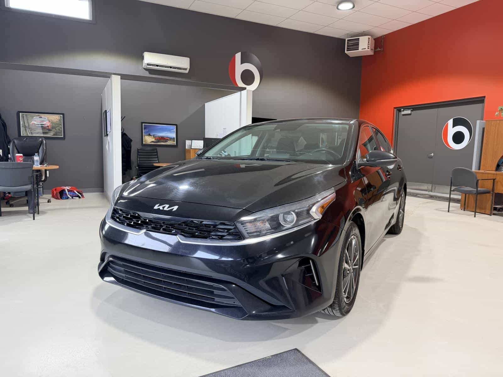 2022 Kia Forte EX - Image 1