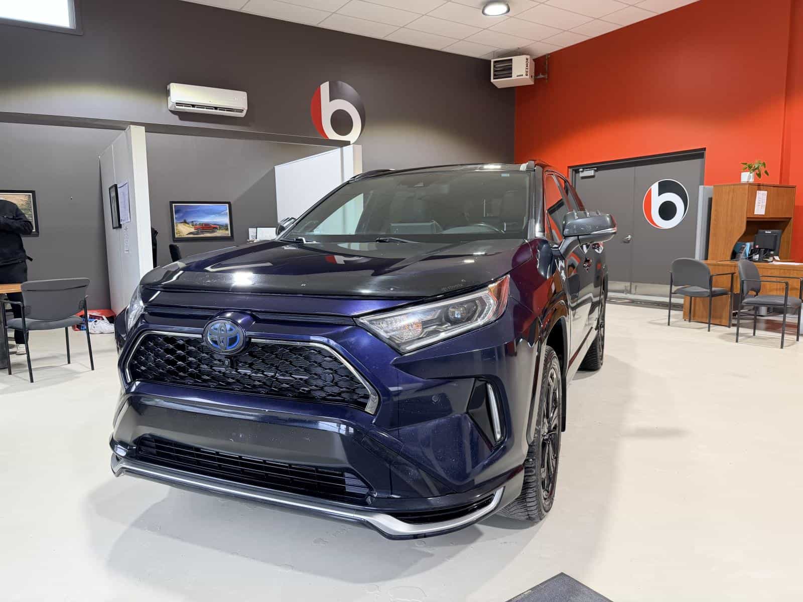 Image 1 Toyota Rav4 Prime XSE 2021