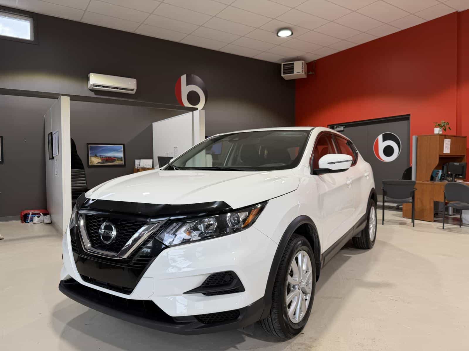2023 Nissan Qashqai S - Image 1