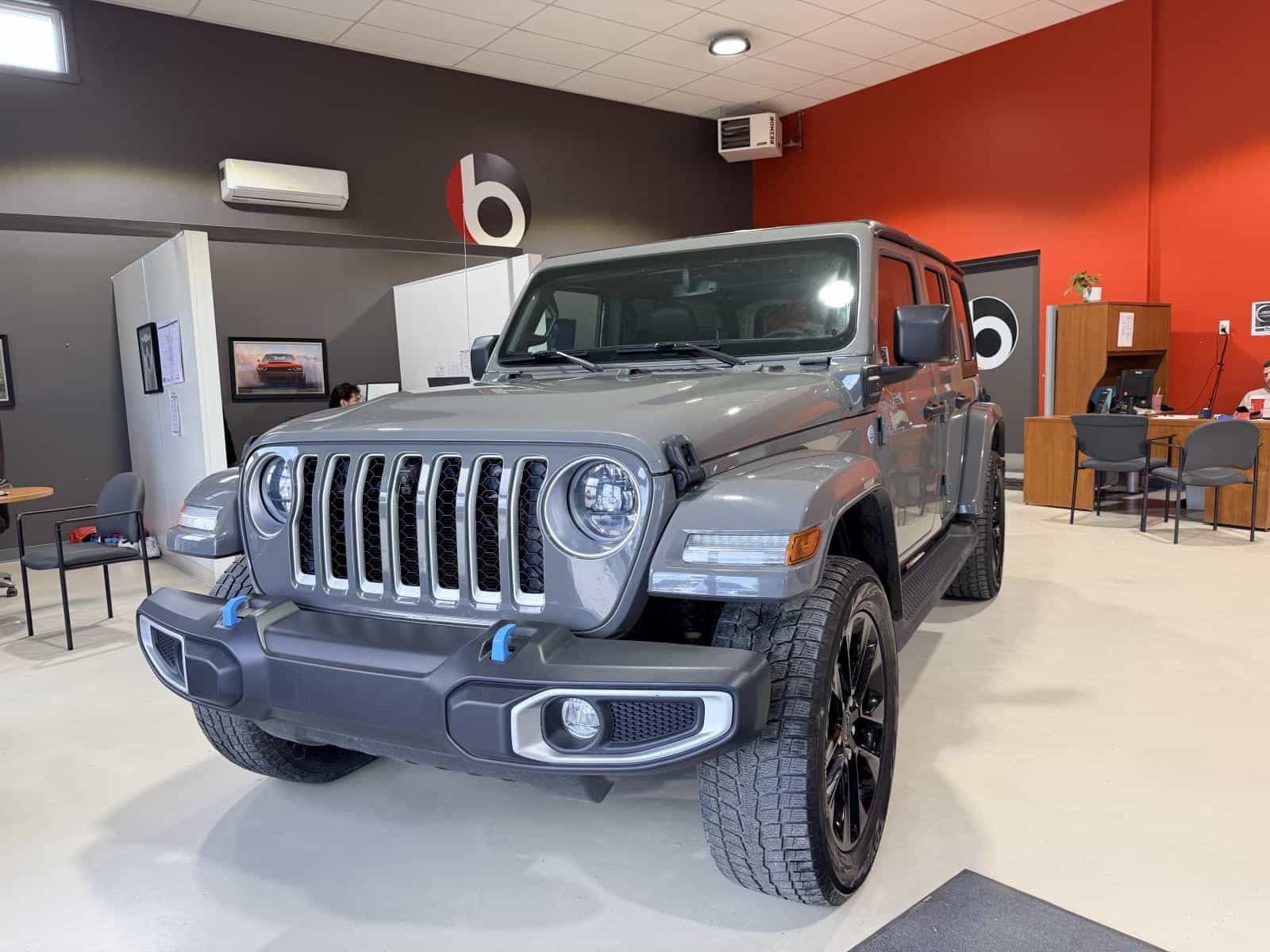 Image 1 Jeep Wrangler Sahara 4XE 2023