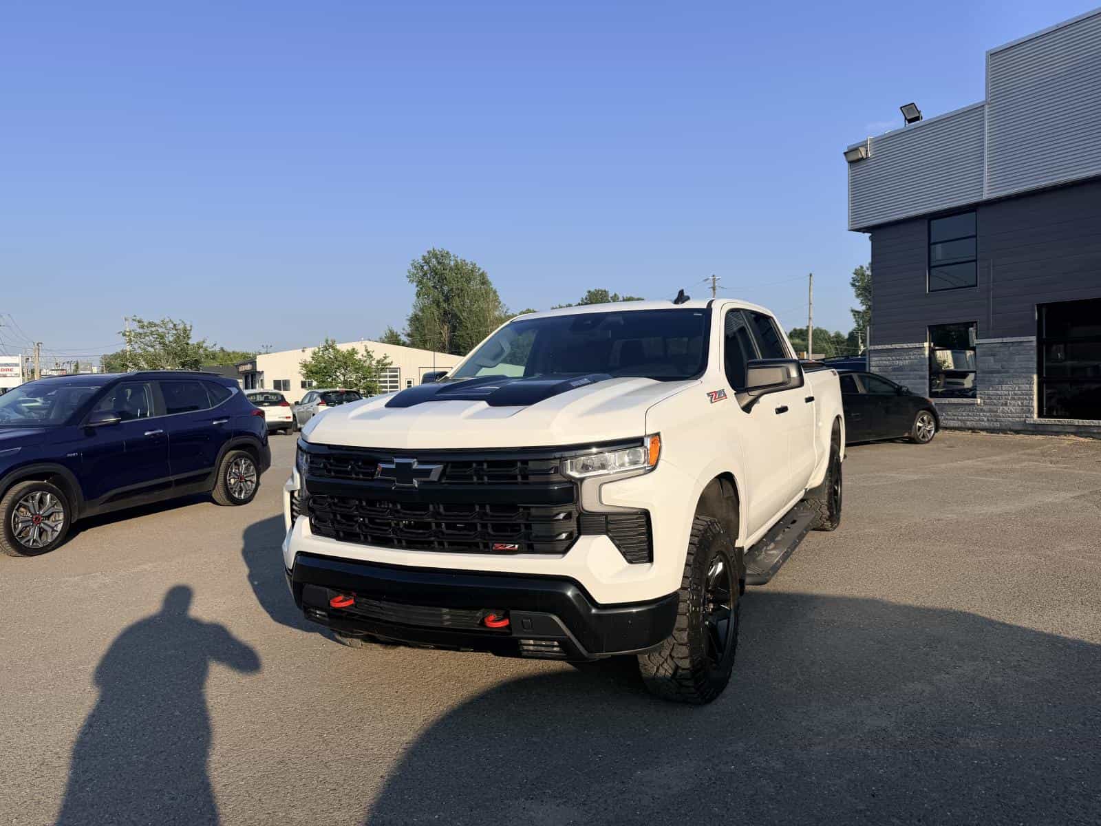 Image 1 Chevrolet Silverado 1500 LT Trail Boss 2023