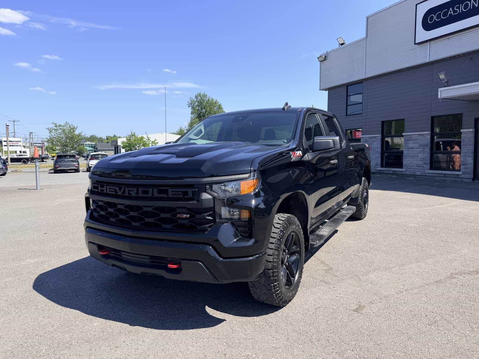 2022 Chevrolet Silverado 1500 Custom Trail Boss - Image 1