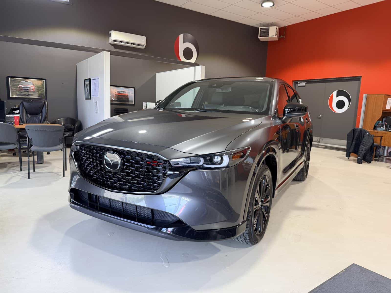 2023 Mazda CX-5 GT Sport Design - Image 1