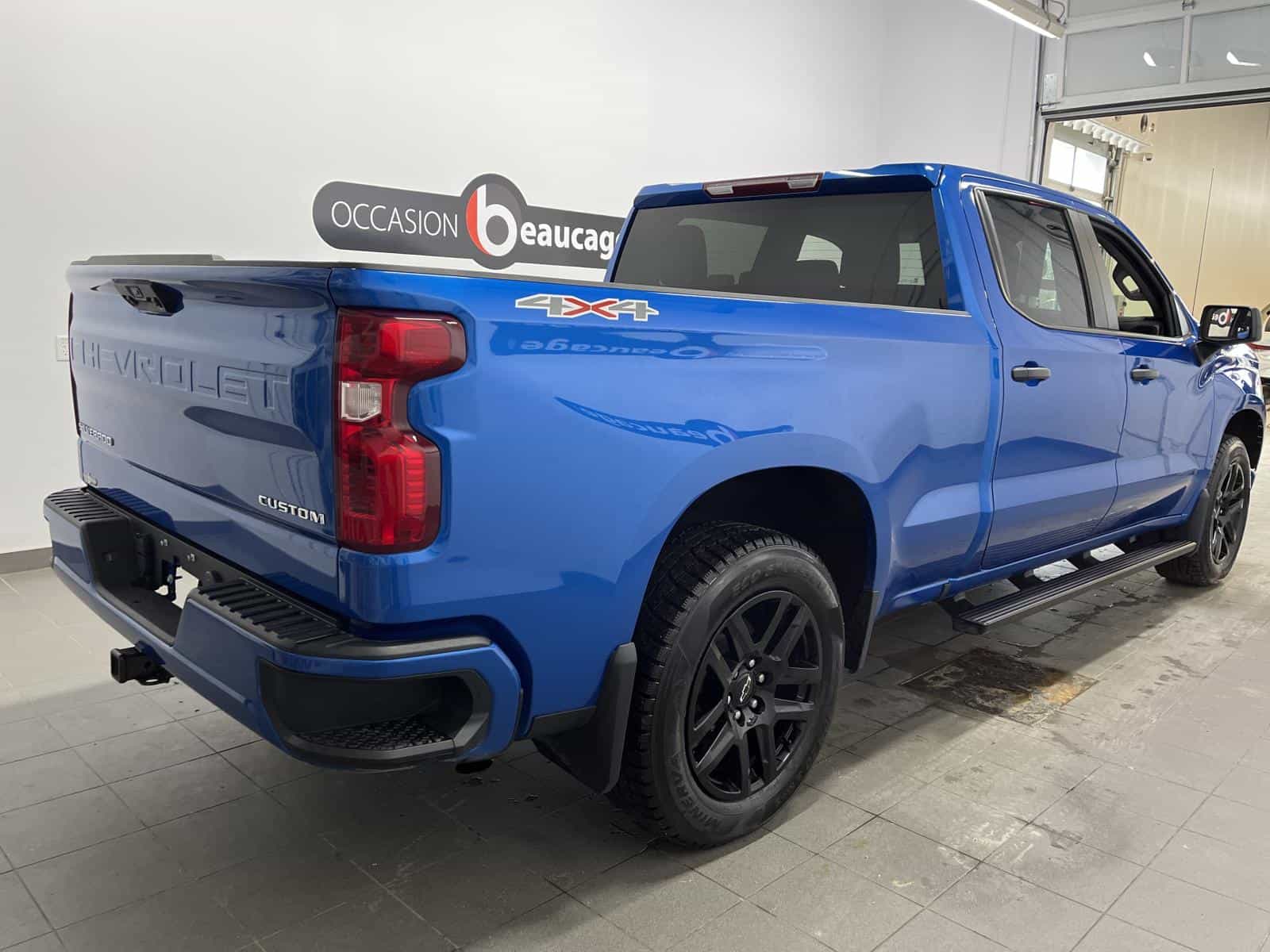 2024 Chevrolet Silverado 1500 Custom - Image 4