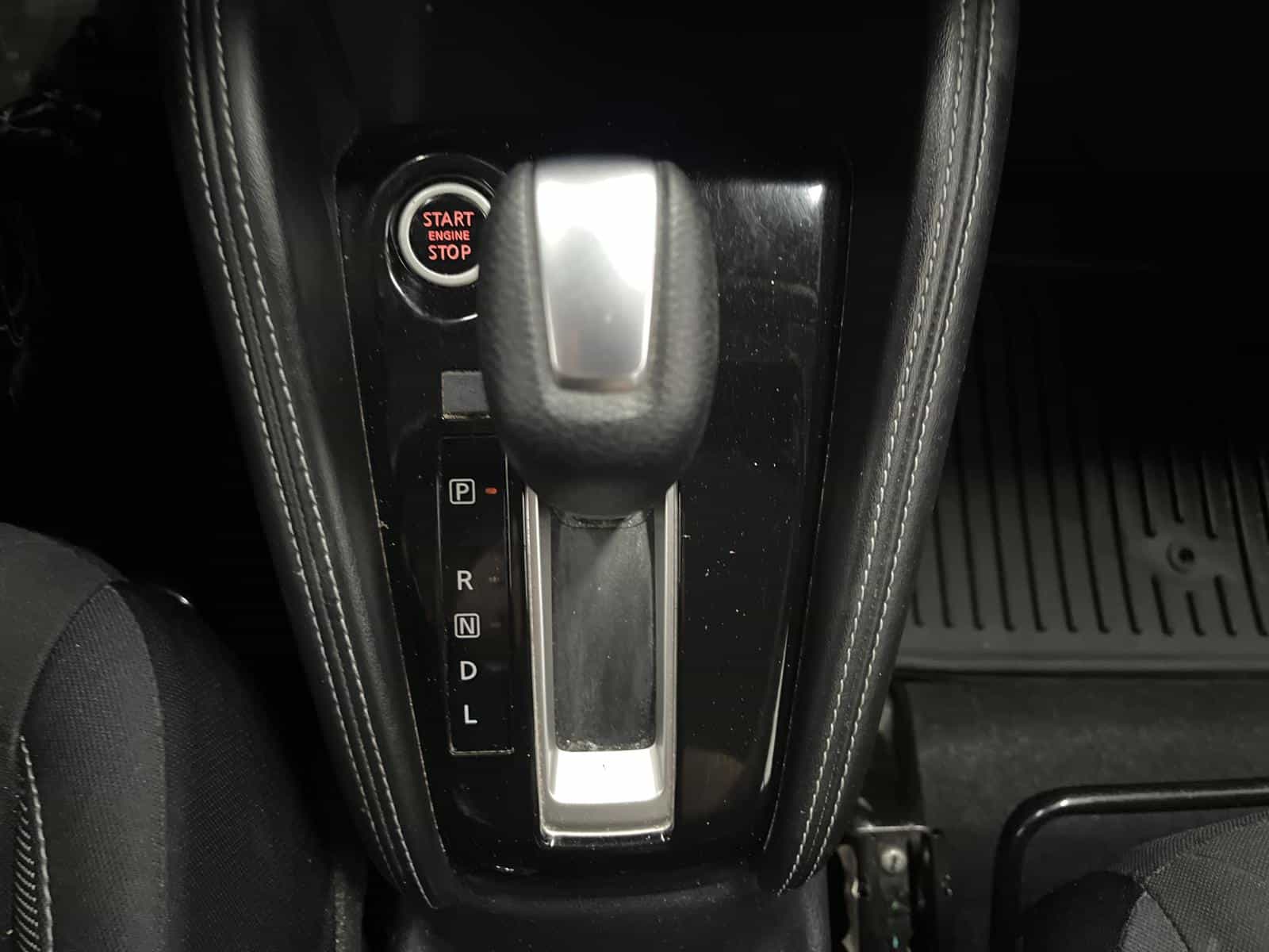 2019 Nissan Kicks SV - Image 14