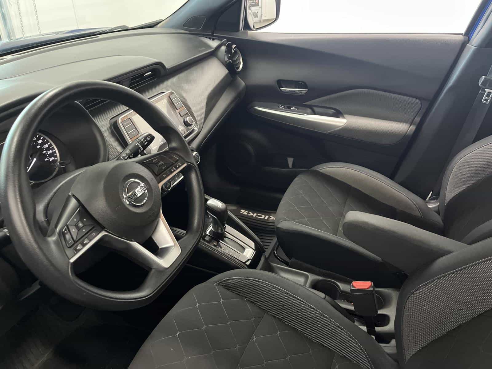 2019 Nissan Kicks SV - Image 11