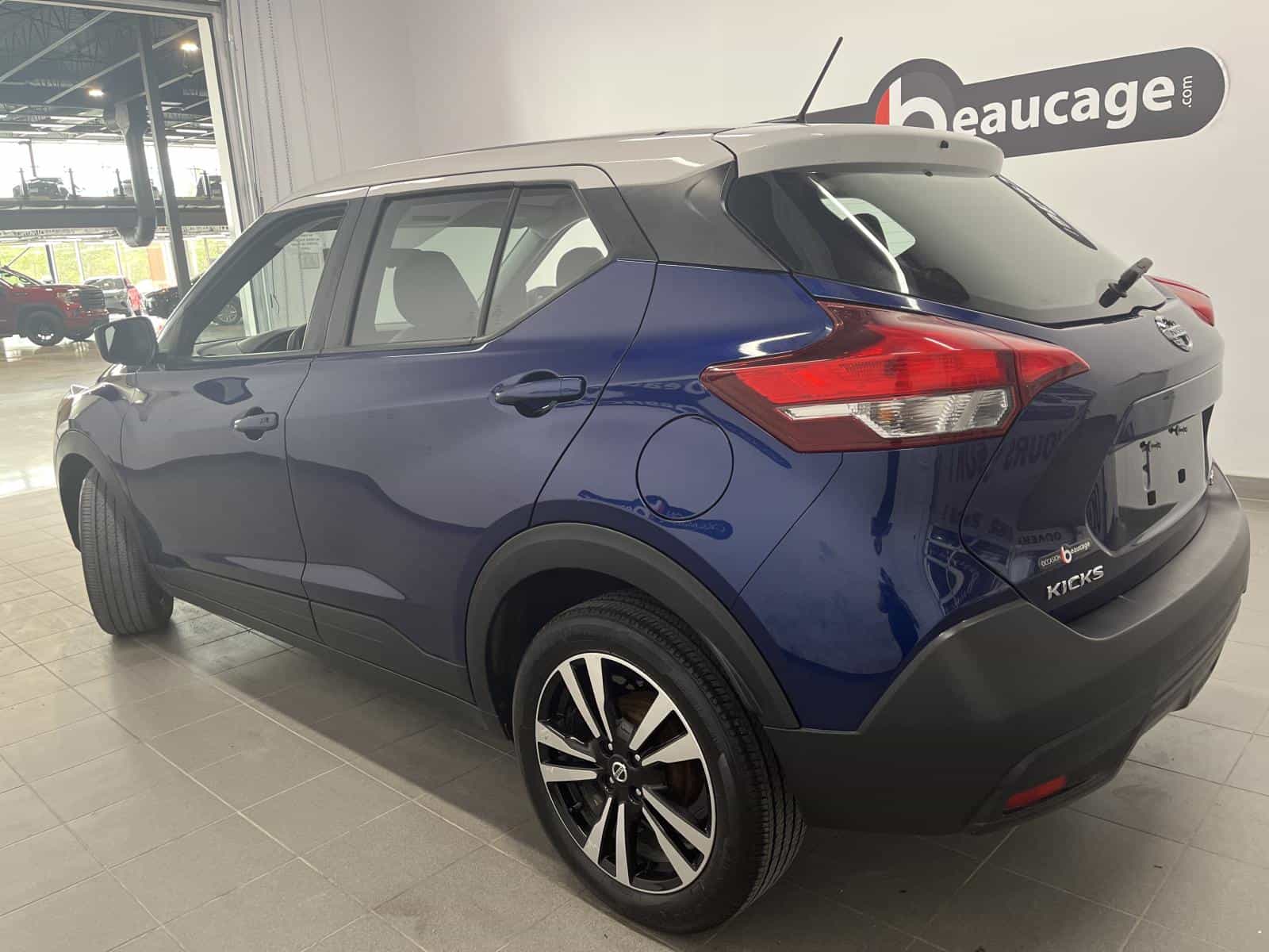 Image 9 Nissan Kicks SV 2019