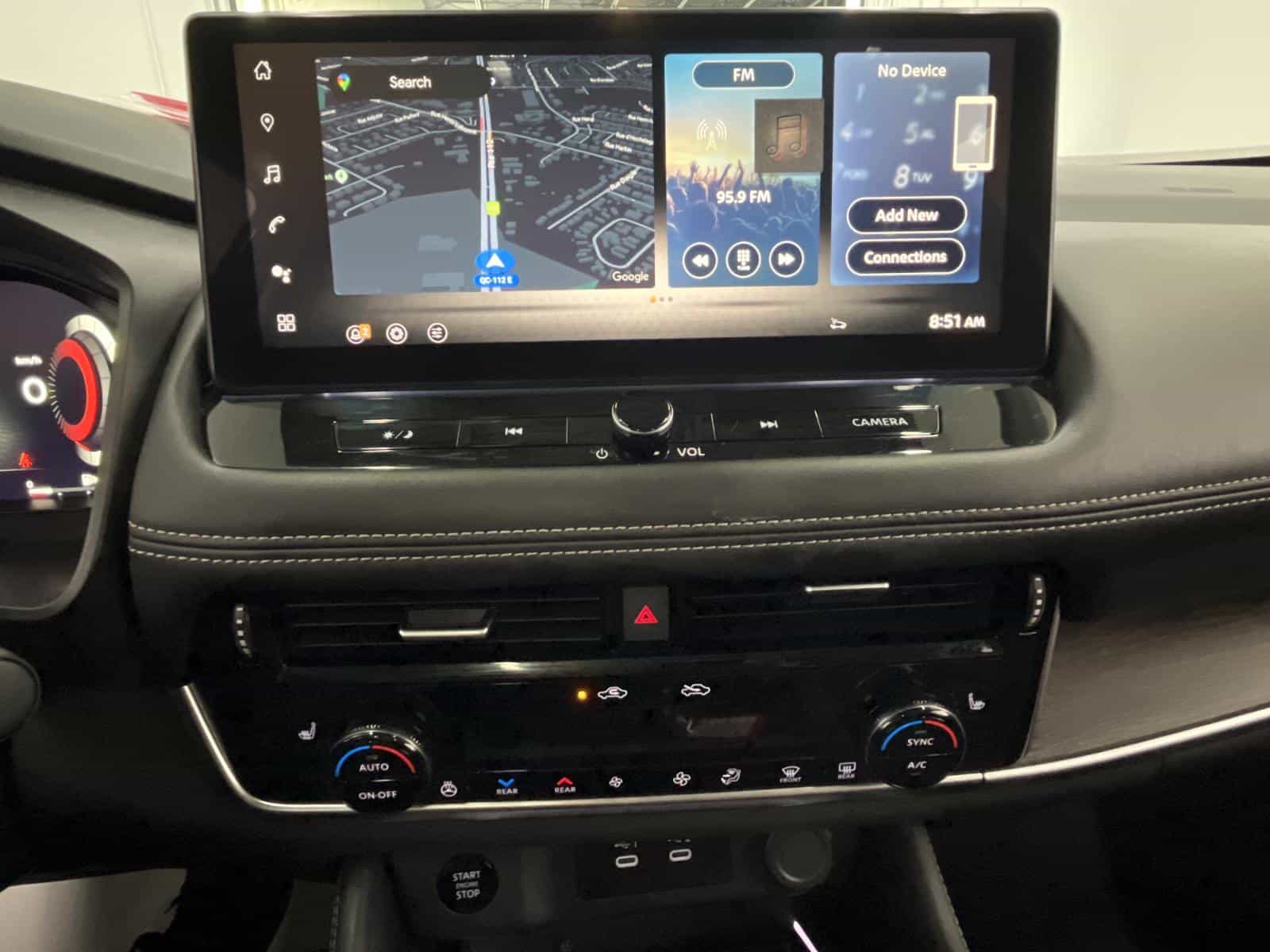 2024 Nissan Rogue Platinum - Image 19