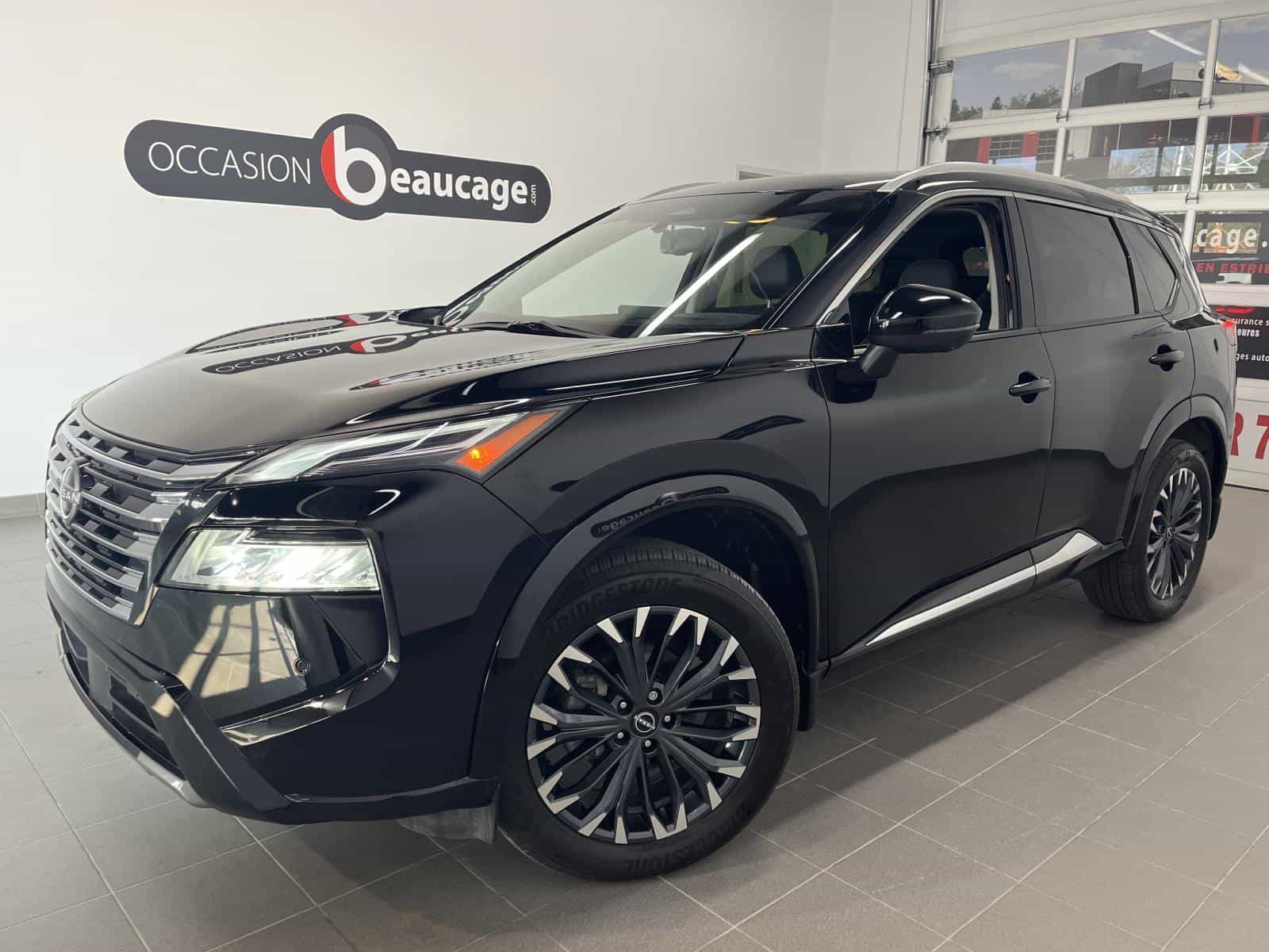 Image 1 Nissan Rogue Platinum 2024