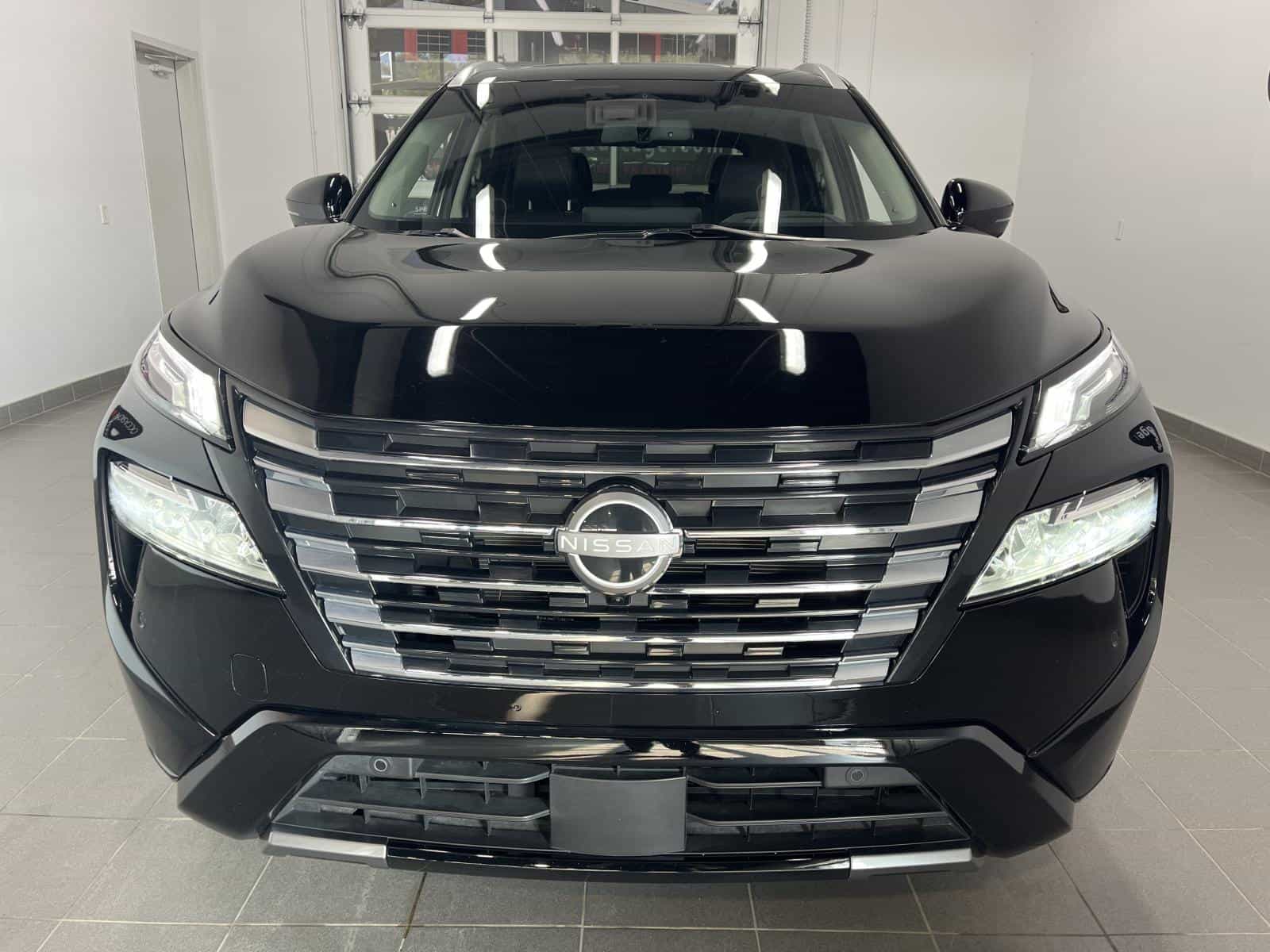 Image 4 Nissan Rogue Platinum 2024