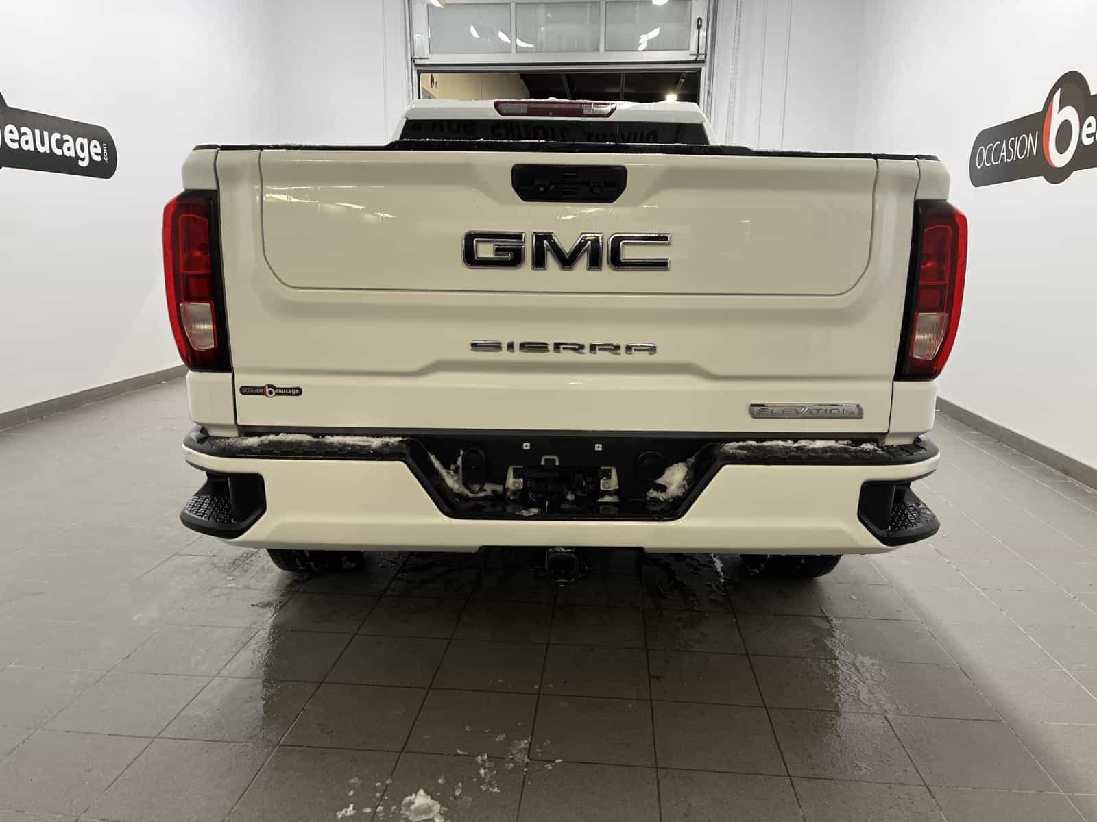 Image 4 GMC Sierra 1500 Elevation 2023