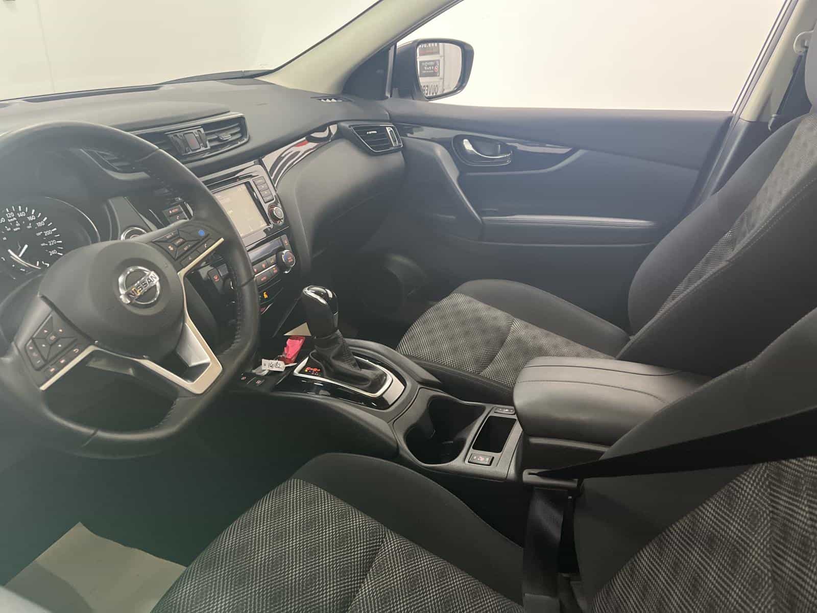 Image 10 Nissan Qashqai SV 2023