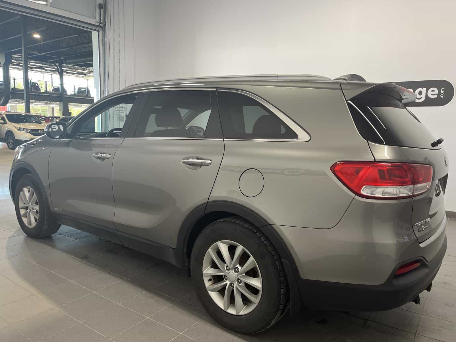 Image 3 Kia Sorento LX Turbo 2018