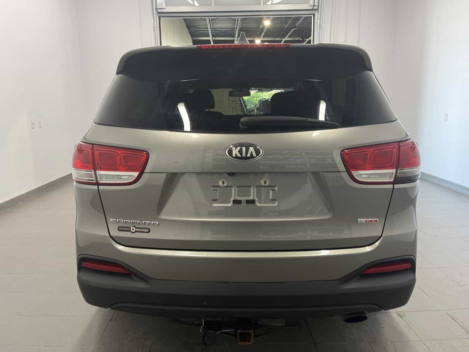2018 Kia Sorento LX Turbo - Image 5