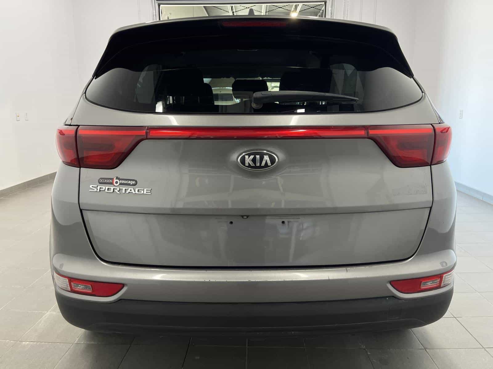 2018 Kia Sportage LX - Image 4