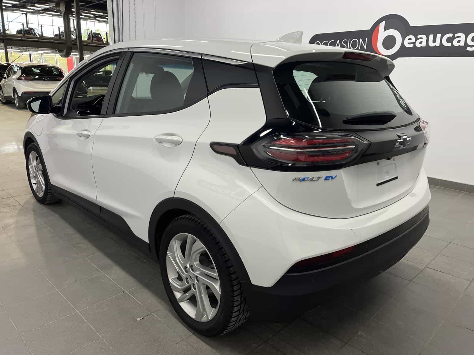 Image 3 Chevrolet Bolt EV LT 2023