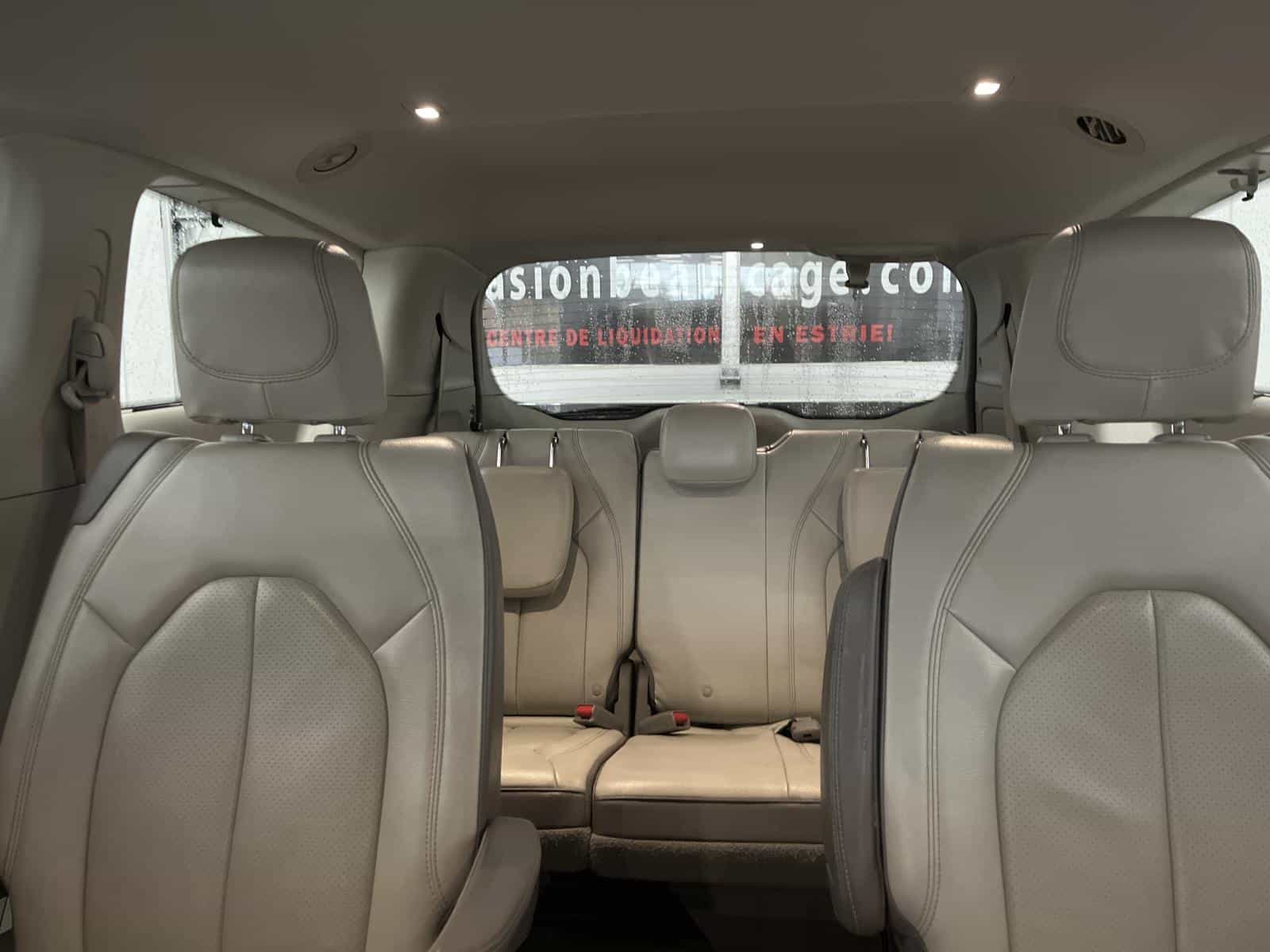 Image 11 Chrysler Pacifica Touring L 2018